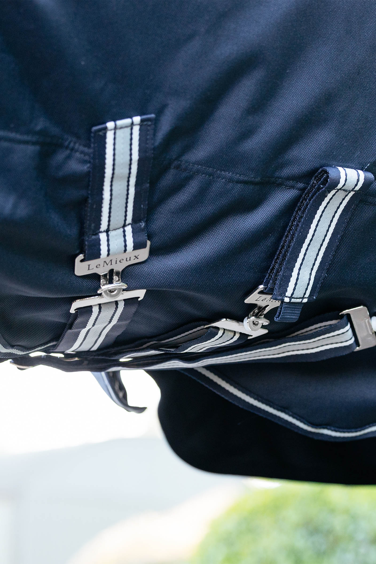 LeMieux Arika Storm-Tek t&auml;cke med avtagbar hals, 200 g