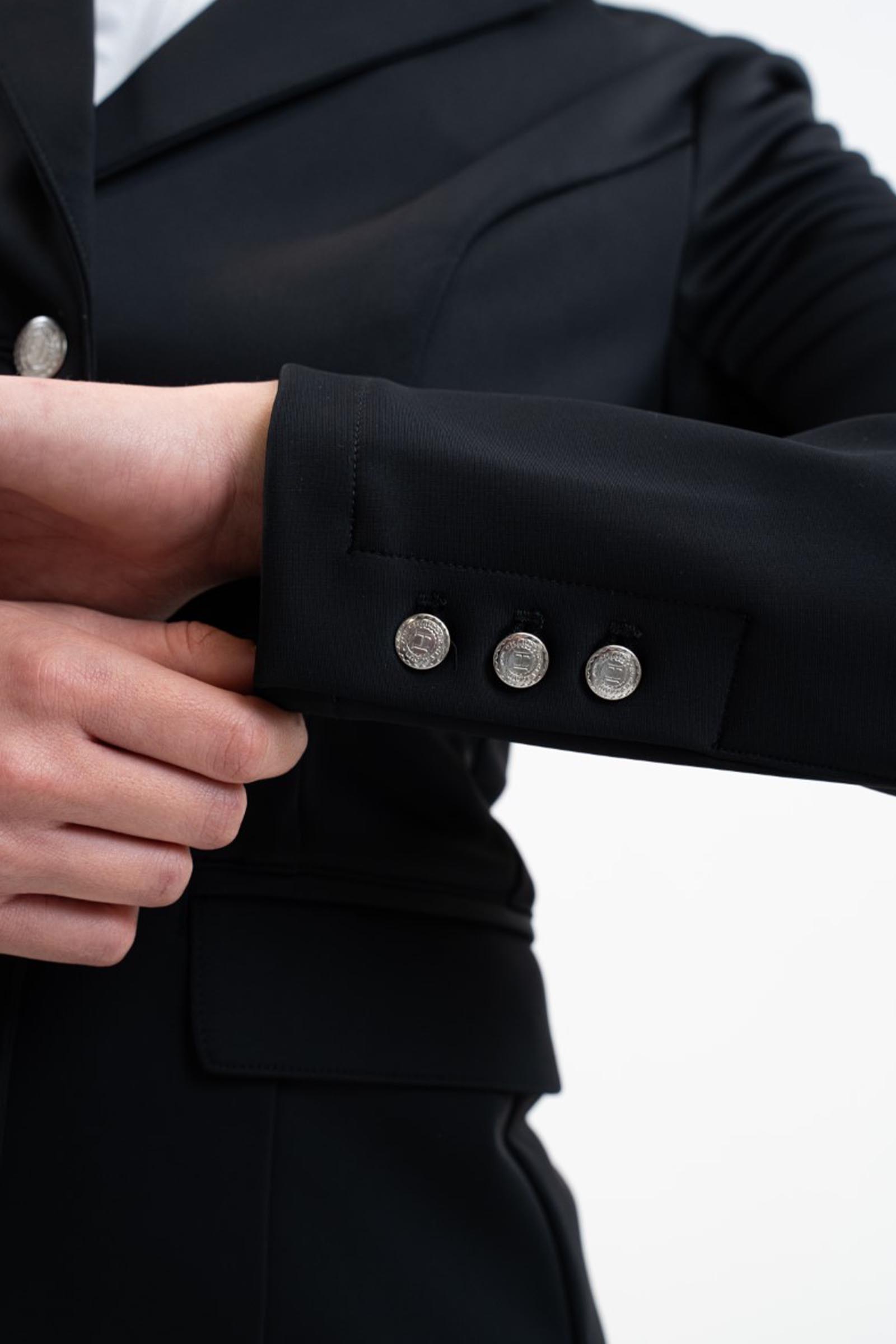 Harcour Jismy dam t&auml;vlingskavaj