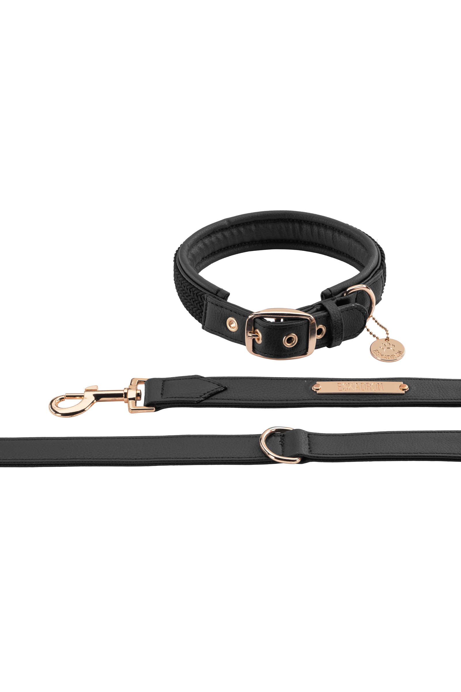 Black Eskadron Heritage AW24 hundhalsband och koppel set i konstläder