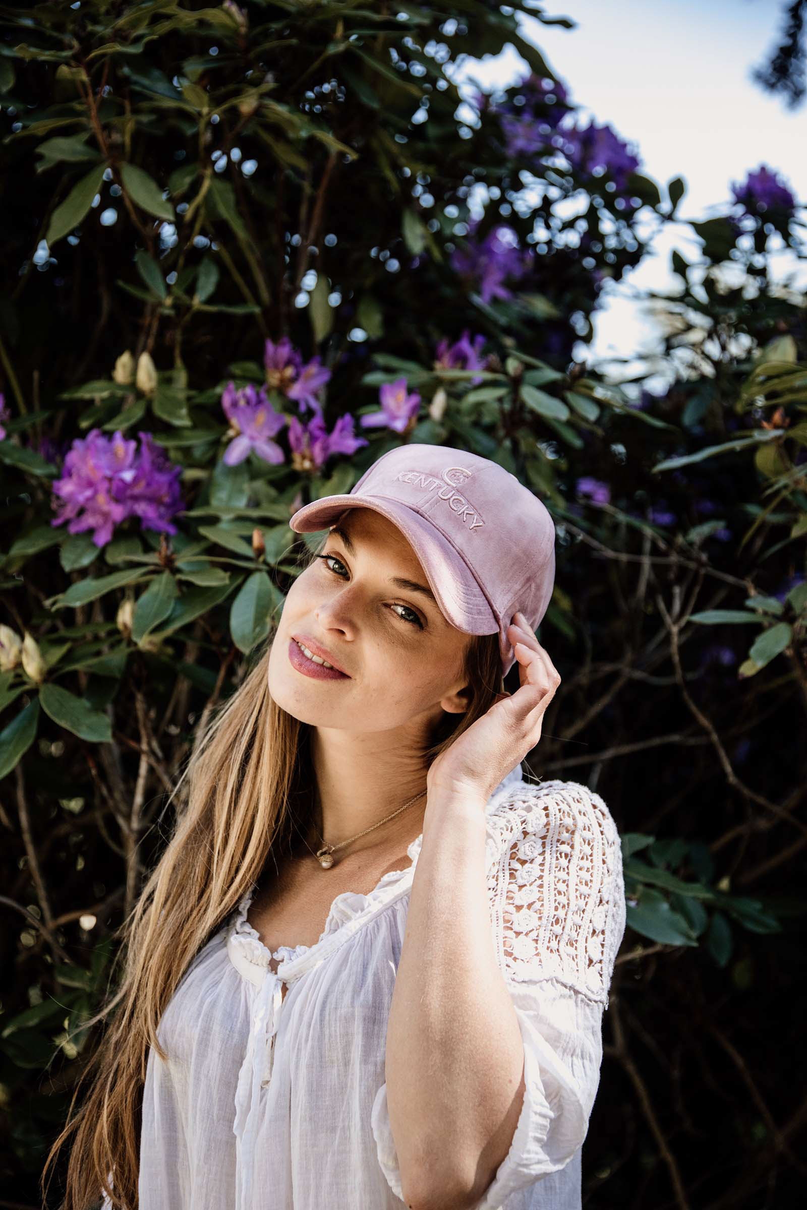 Raspberry Pink Kentucky Horsewear Sammetskeps