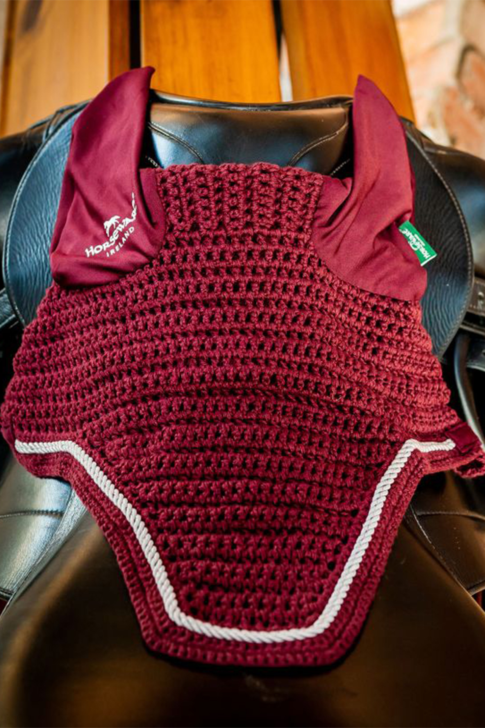 Burgundy Horseware Signature flughuva