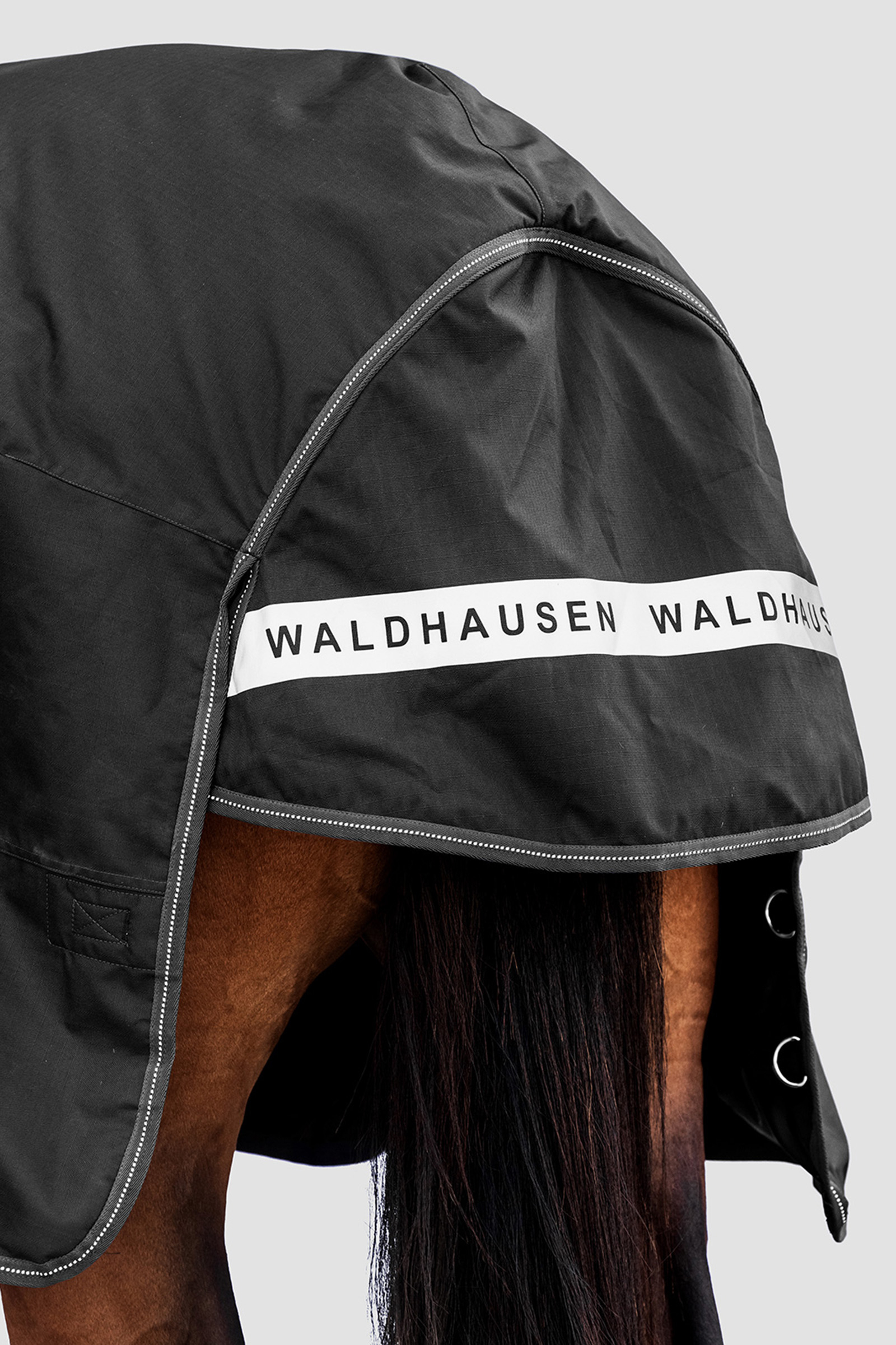 Waldhausen arktisk utomhusmatta med h&ouml;ghalsad matta, 100 g