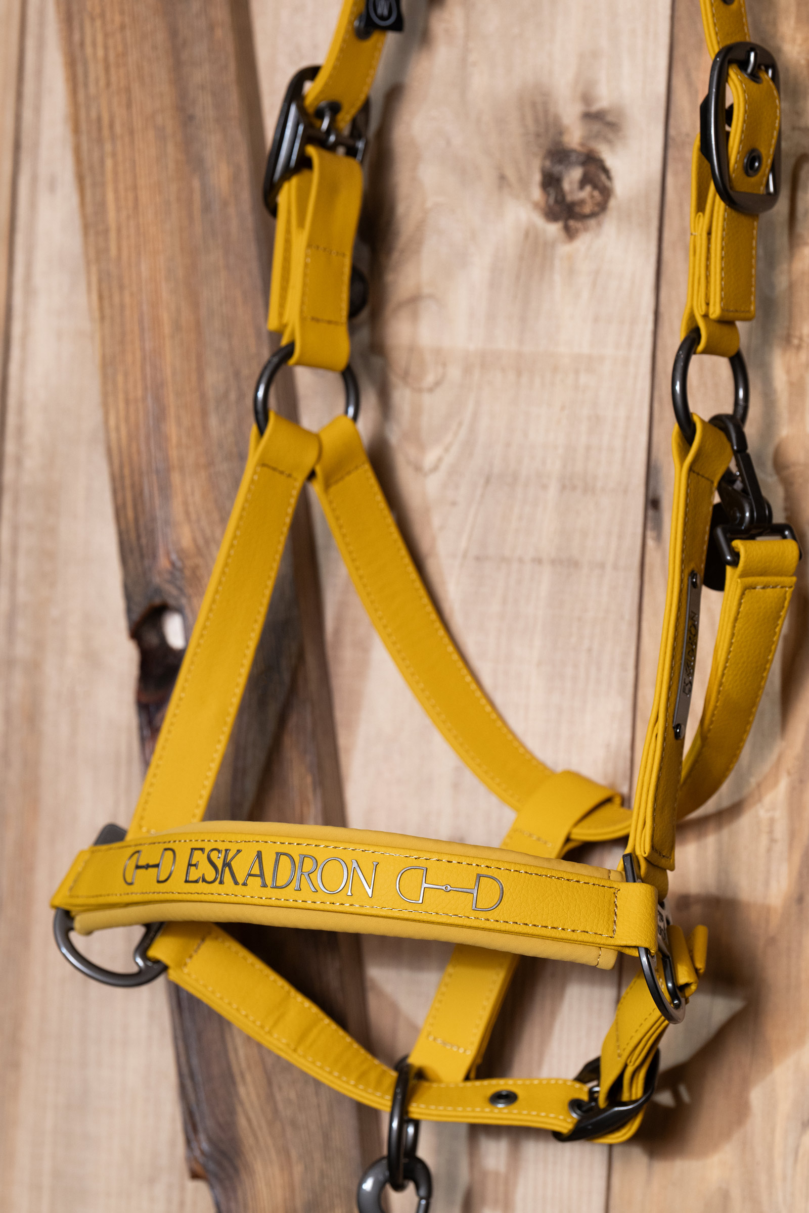 Eskadron Platinum 25 Dubbelpin grimma i konstl&auml;der