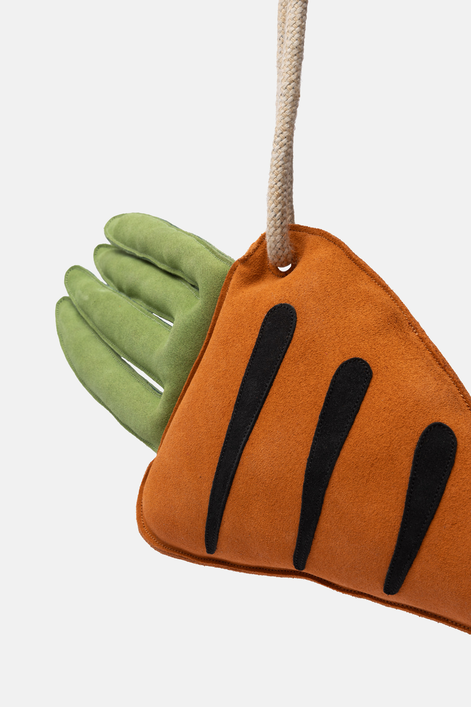 Horze leksak i l&auml;der f&ouml;r h&auml;star