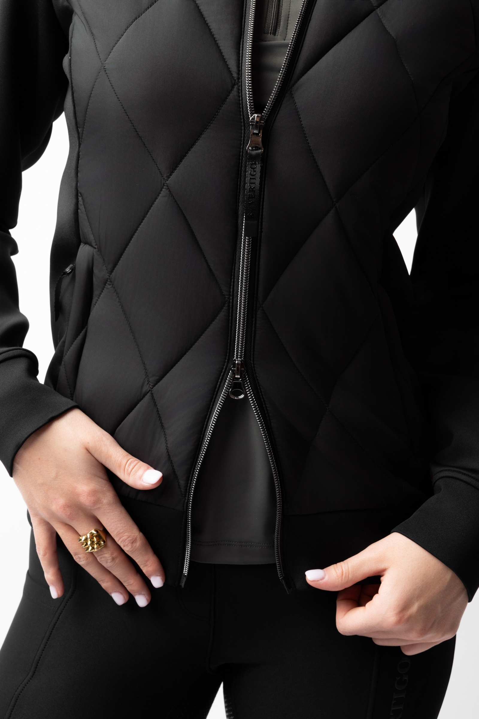 B Vertigo Agnetha dam Hybrid jacka  