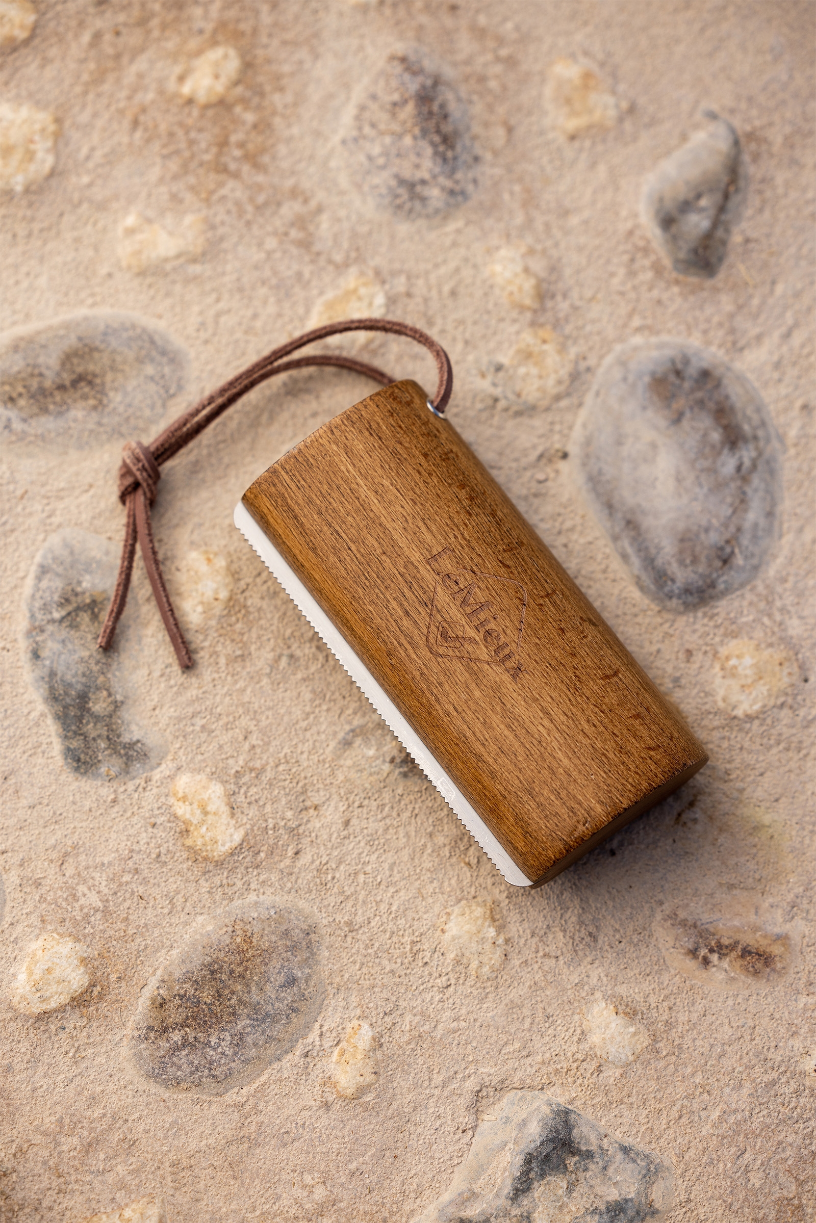 LeMieux Artisan Shedding Comb