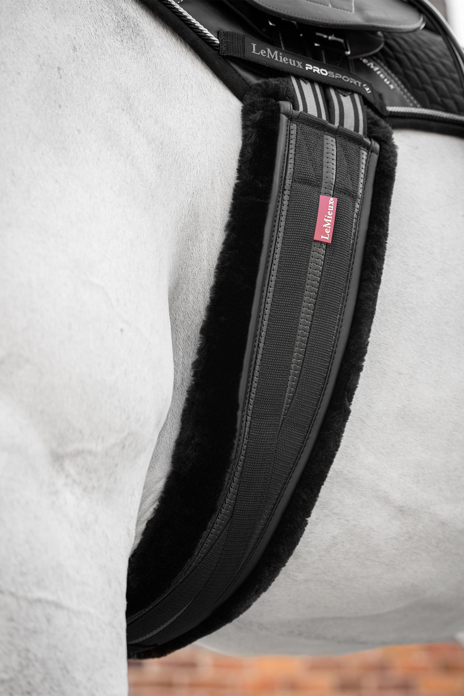 LeMieux fleecefodrad anatomisk sadelgjord