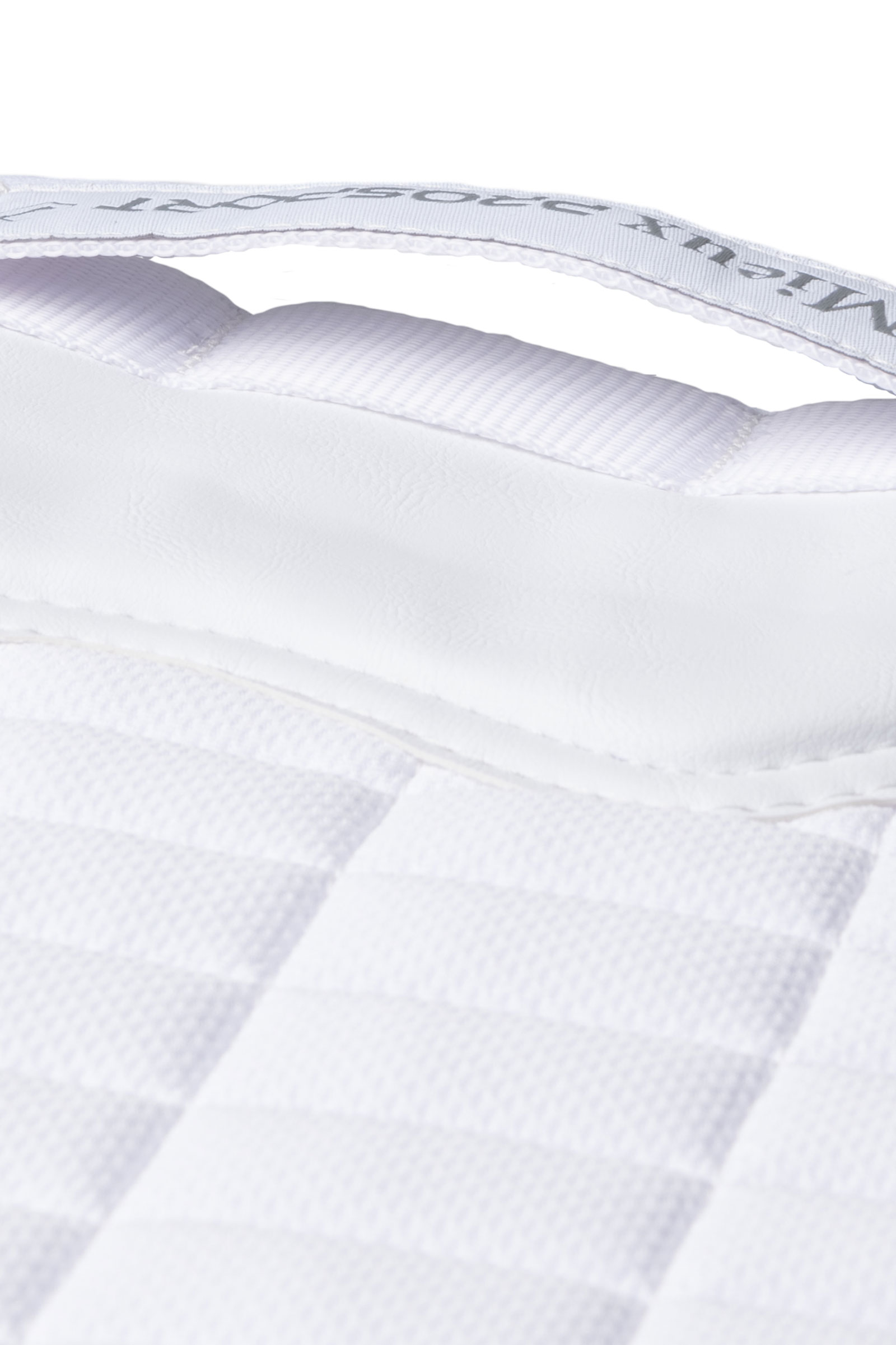 LeMieux Self-Cool Close Contact schabrak