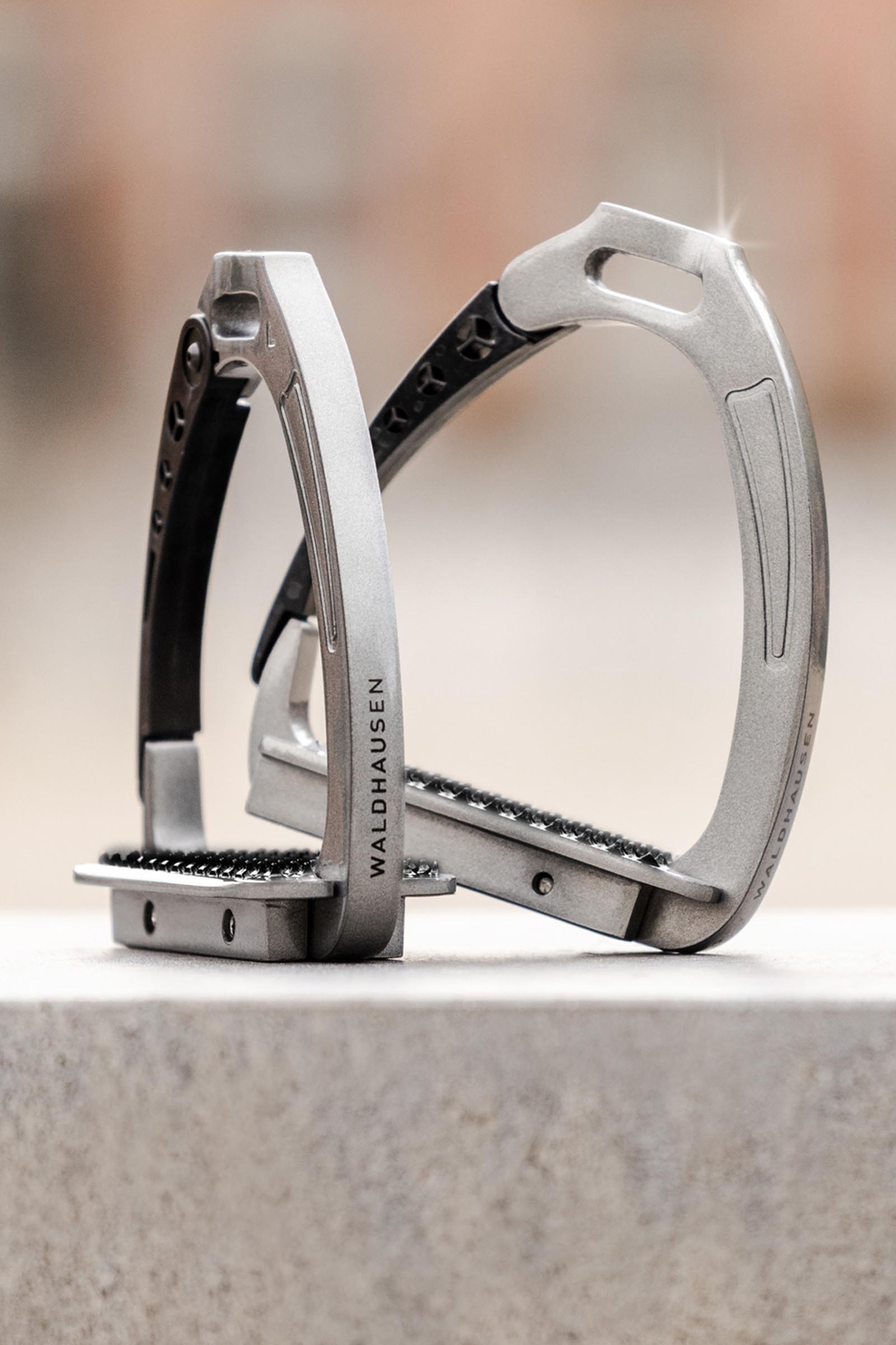 Waldhausen Pro säkerhetsstigbyglar