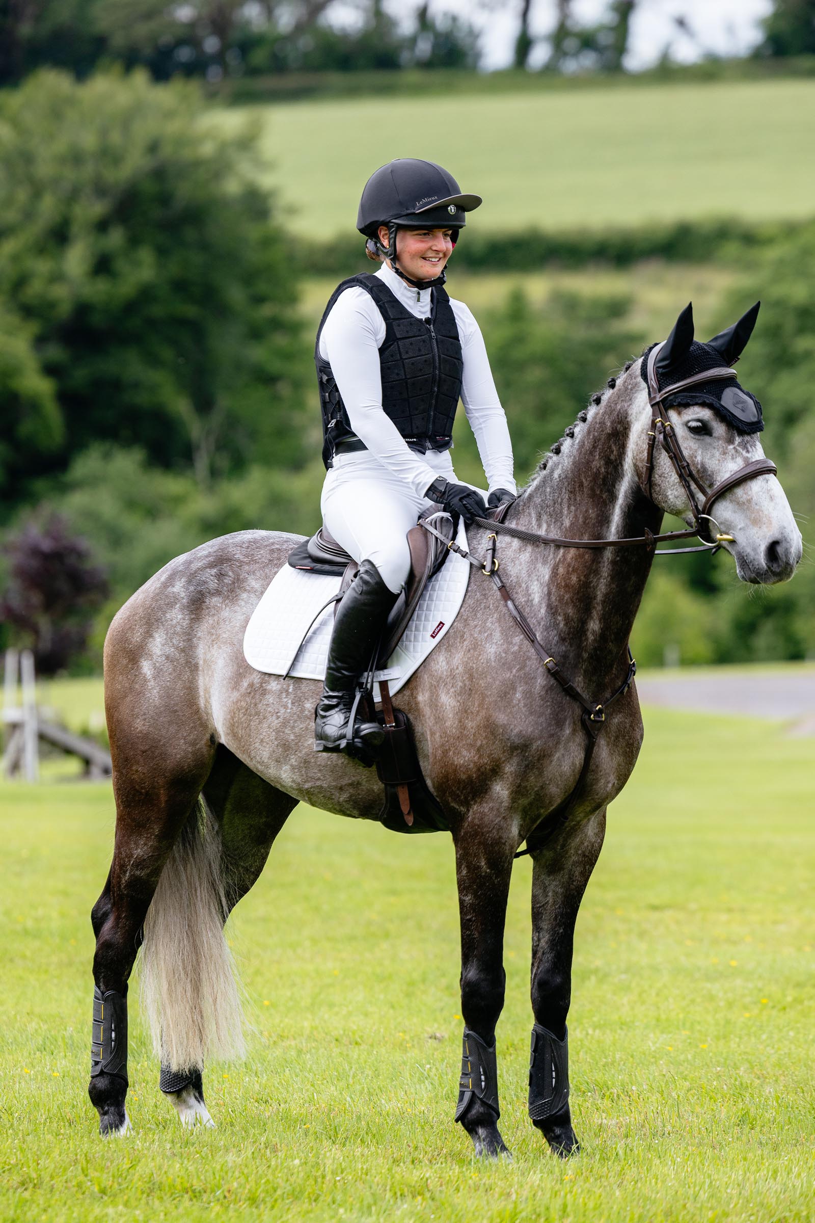 LeMieux Close Contact mocka schabrak