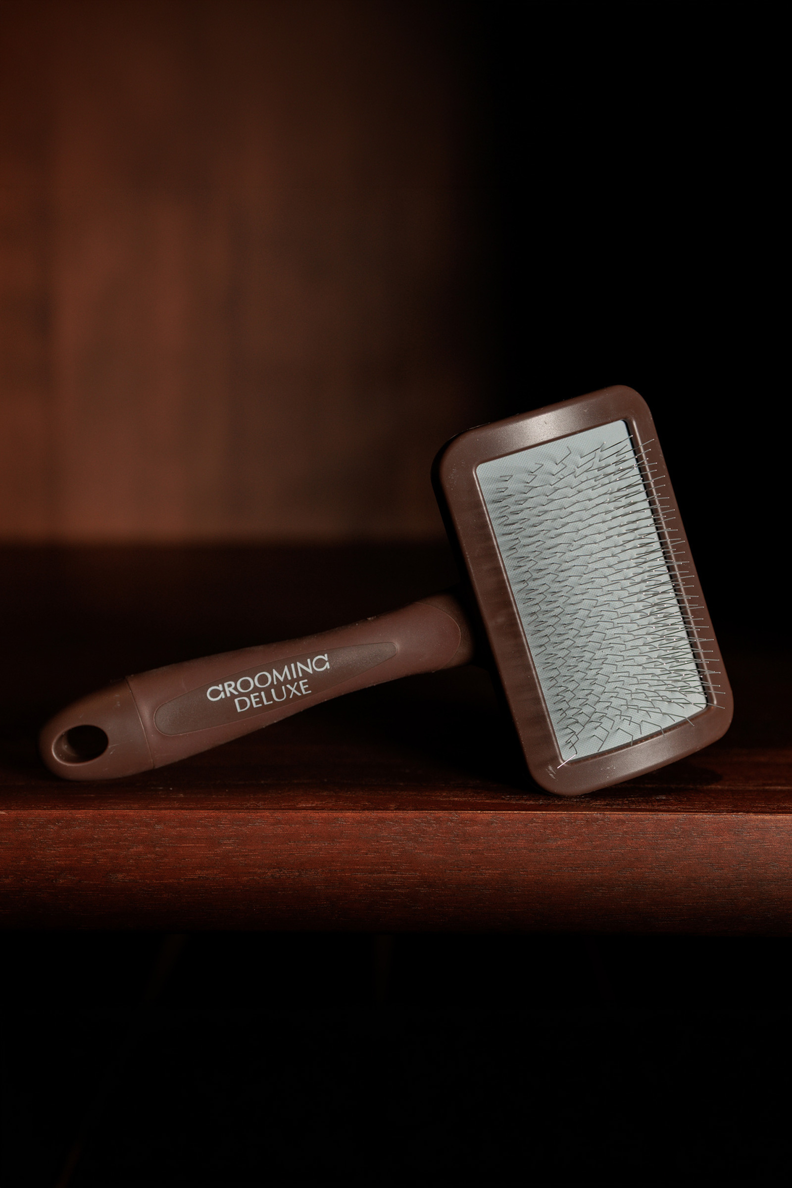 Grooming Deluxe reng&ouml;ringsborste f&ouml;r kardborreband  