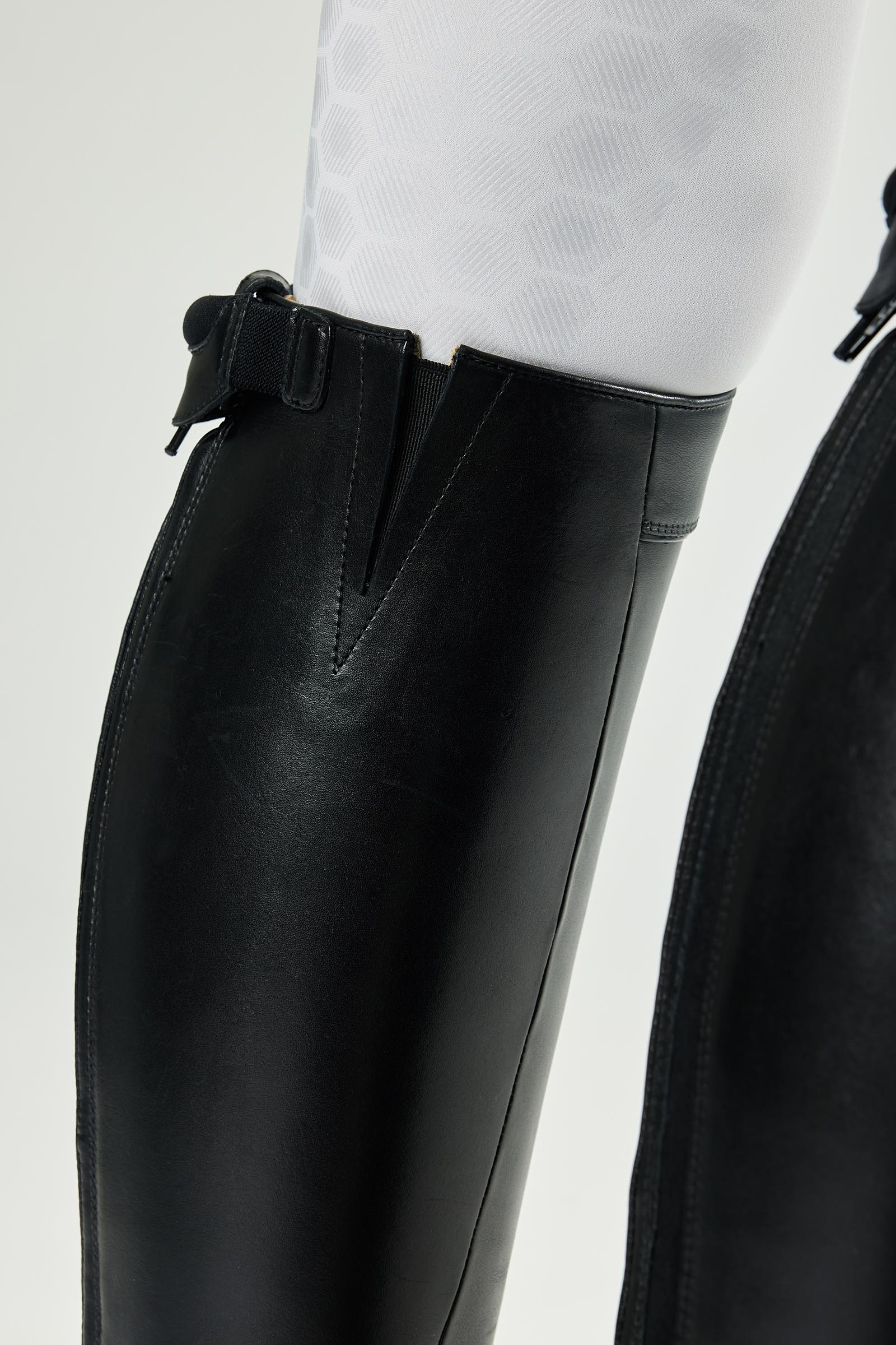 LeMieux ridst&ouml;vlar med sn&ouml;rning, normal skafth&ouml;jd