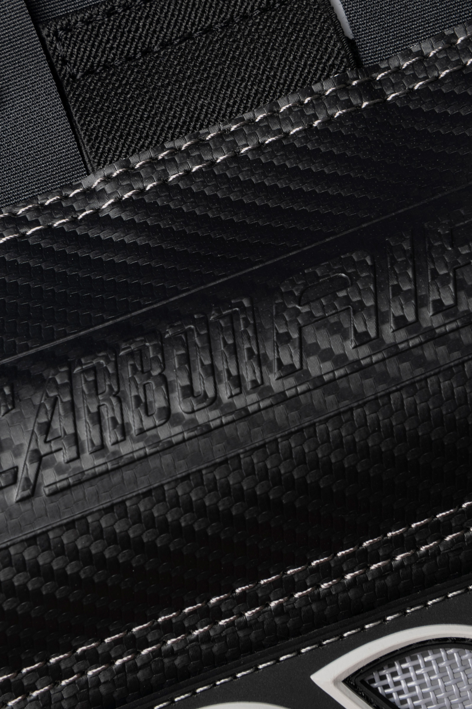 LeMieux Carbon Air XC benskydd, bak