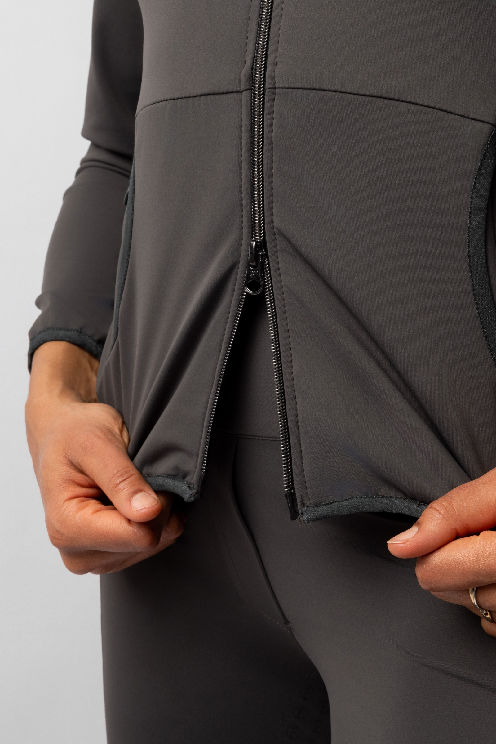 B Vertigo Evelina dam funktionell mellanlagerjacka  