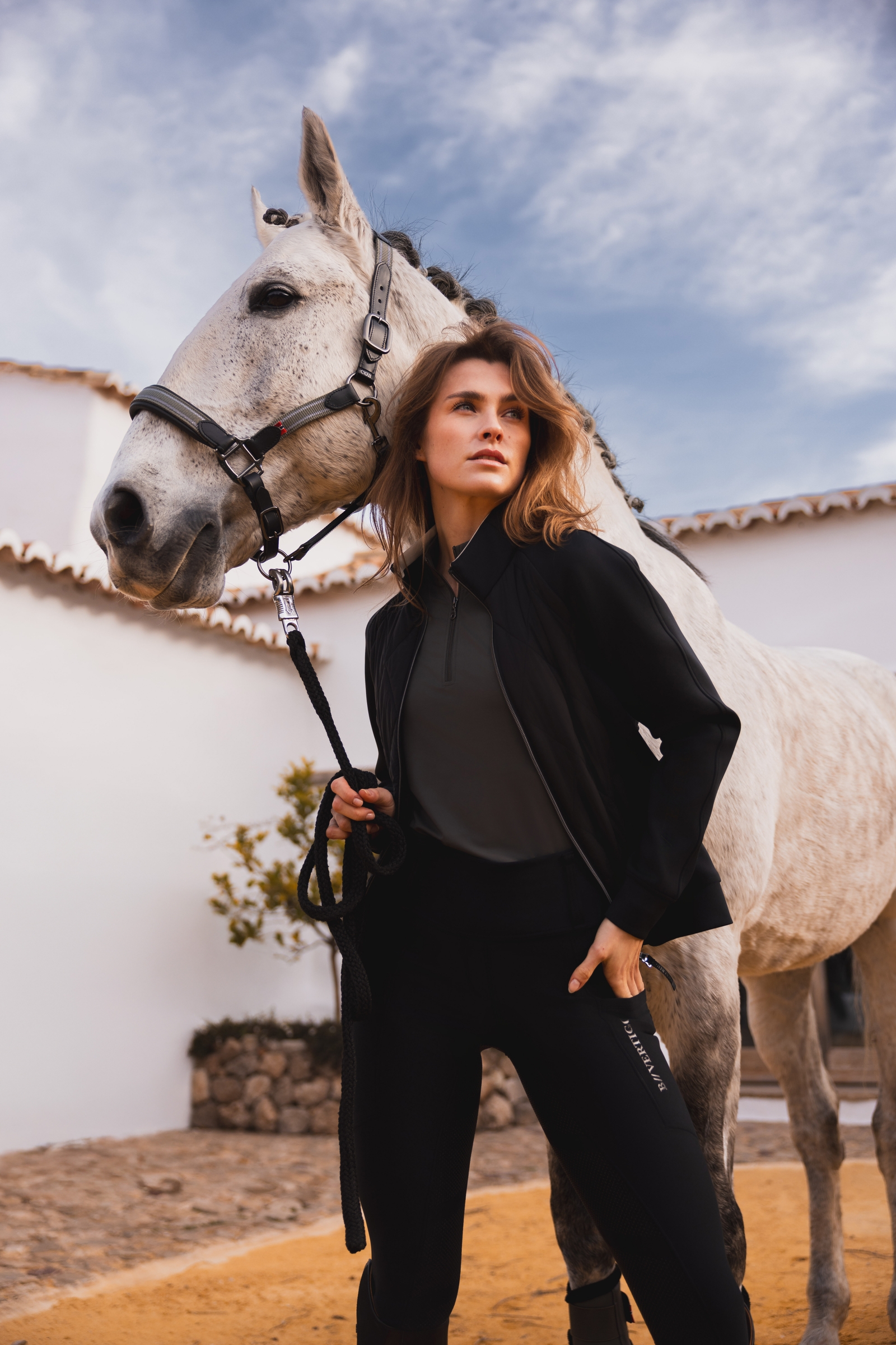 B Vertigo Agnetha dam Hybrid jacka  