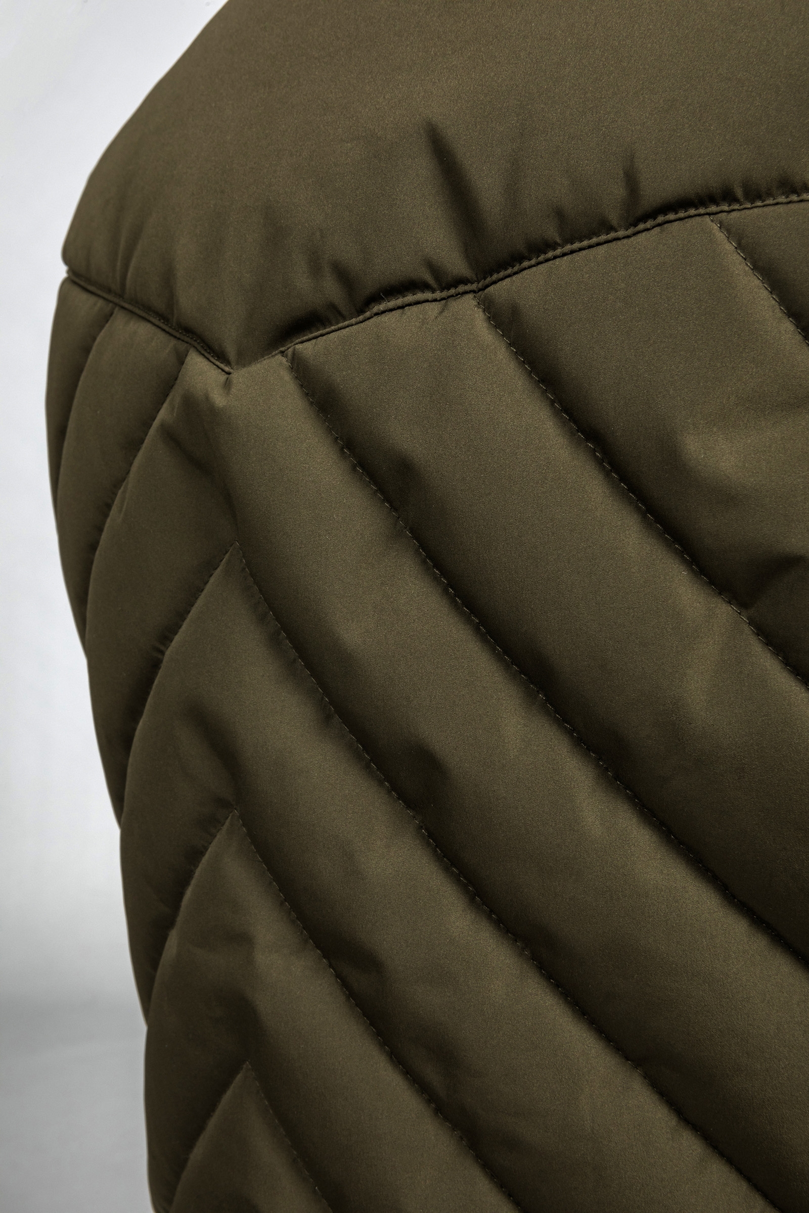 Back on Track Etna V&auml;rmev&auml;st