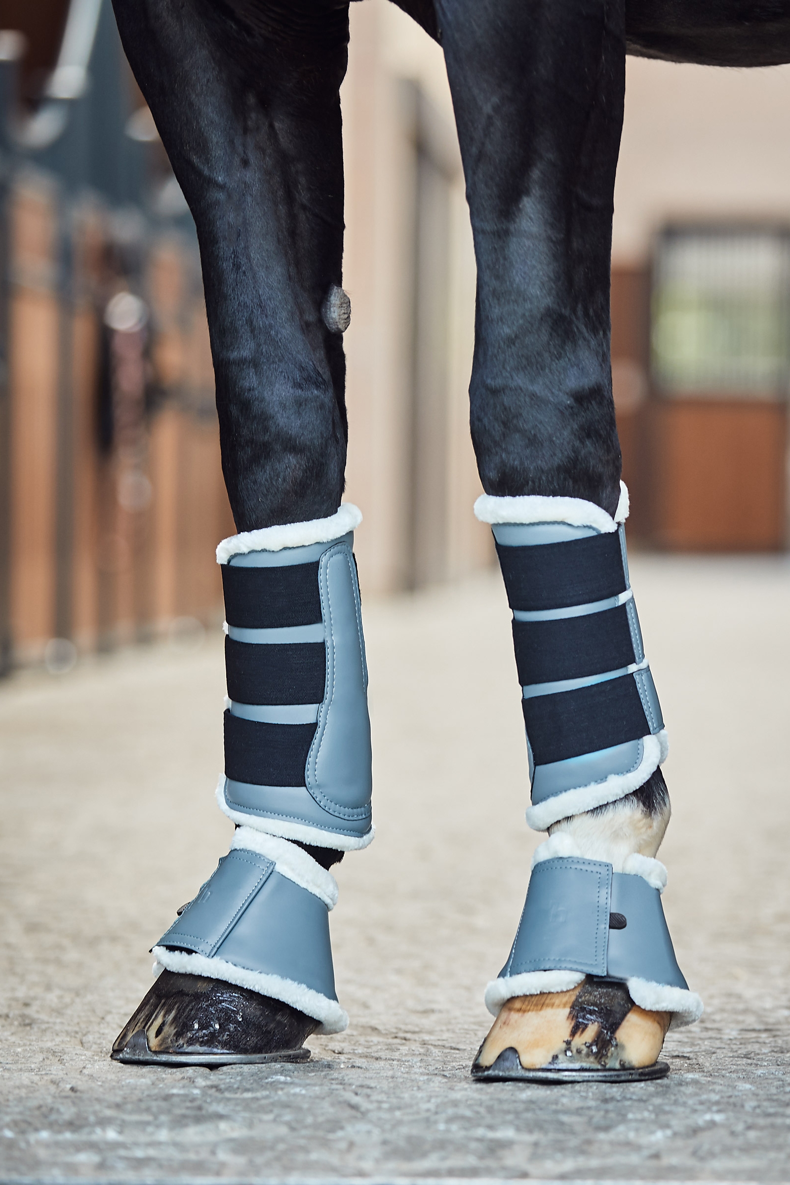 Horze Ghent boots f&ouml;r h&auml;st med fuskp&auml;ls