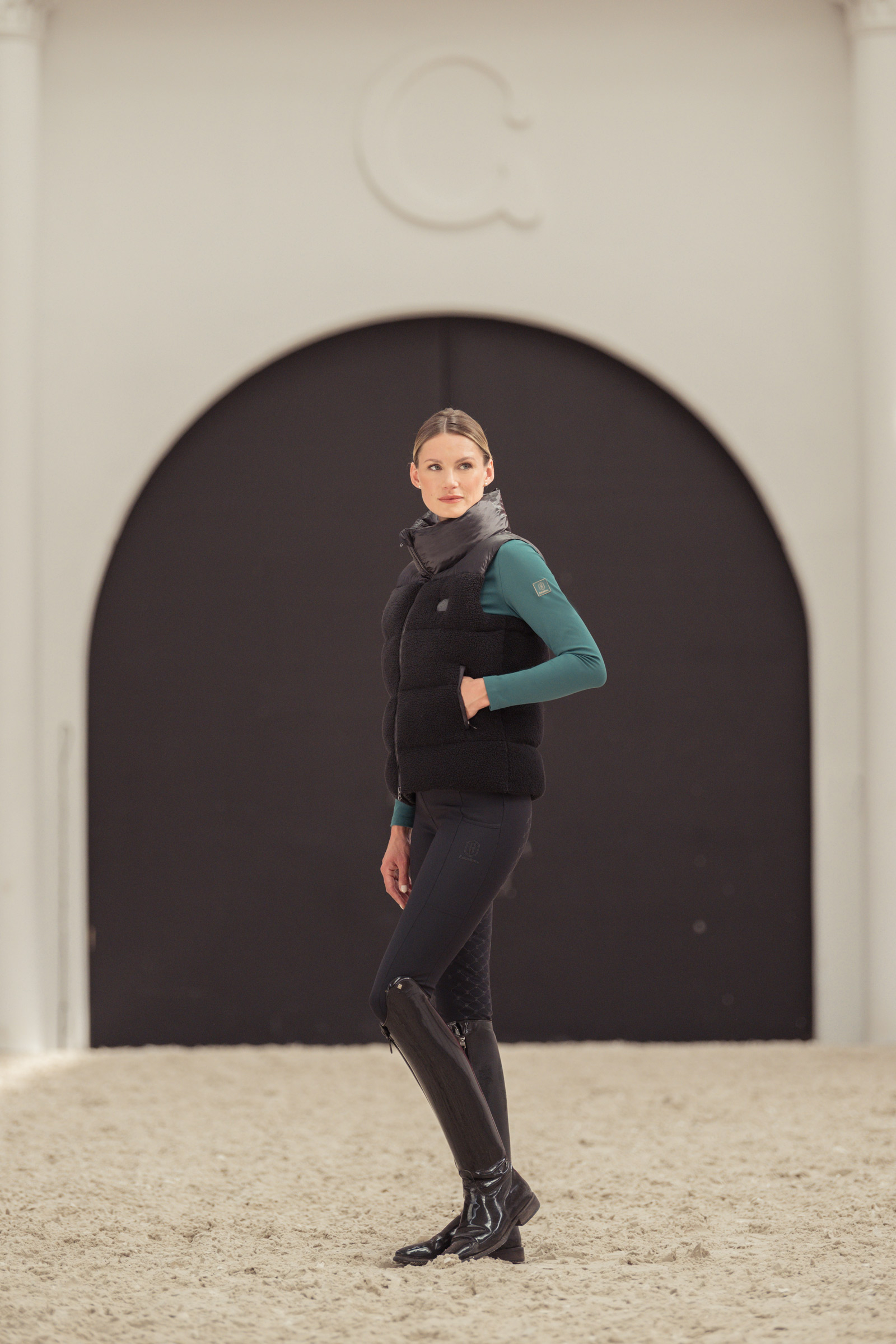 Eskadron Fanatics AW24 Vadderad Teddyfleece-väst