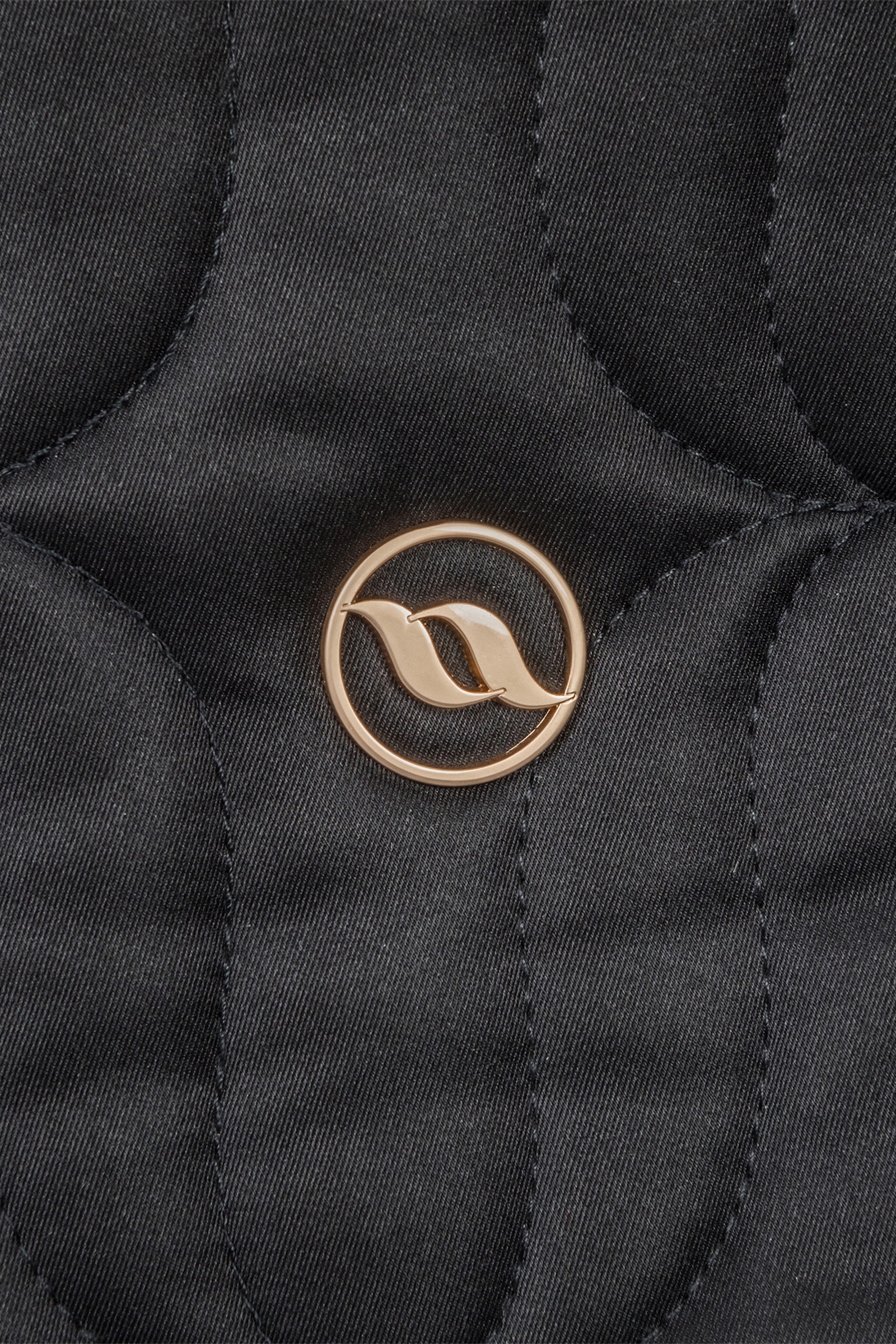 Back on Track Deep Nights Dressyrschabrak