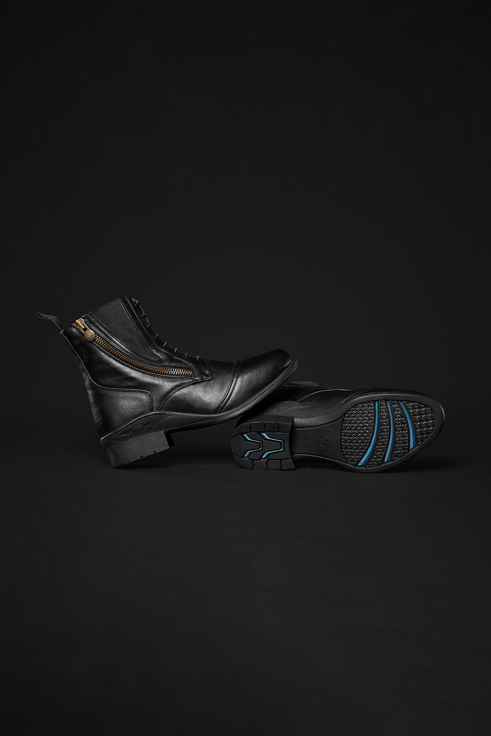 Mountain Horse Veganza Paddockst&ouml;vlar med dragkedja p&aring; sidan