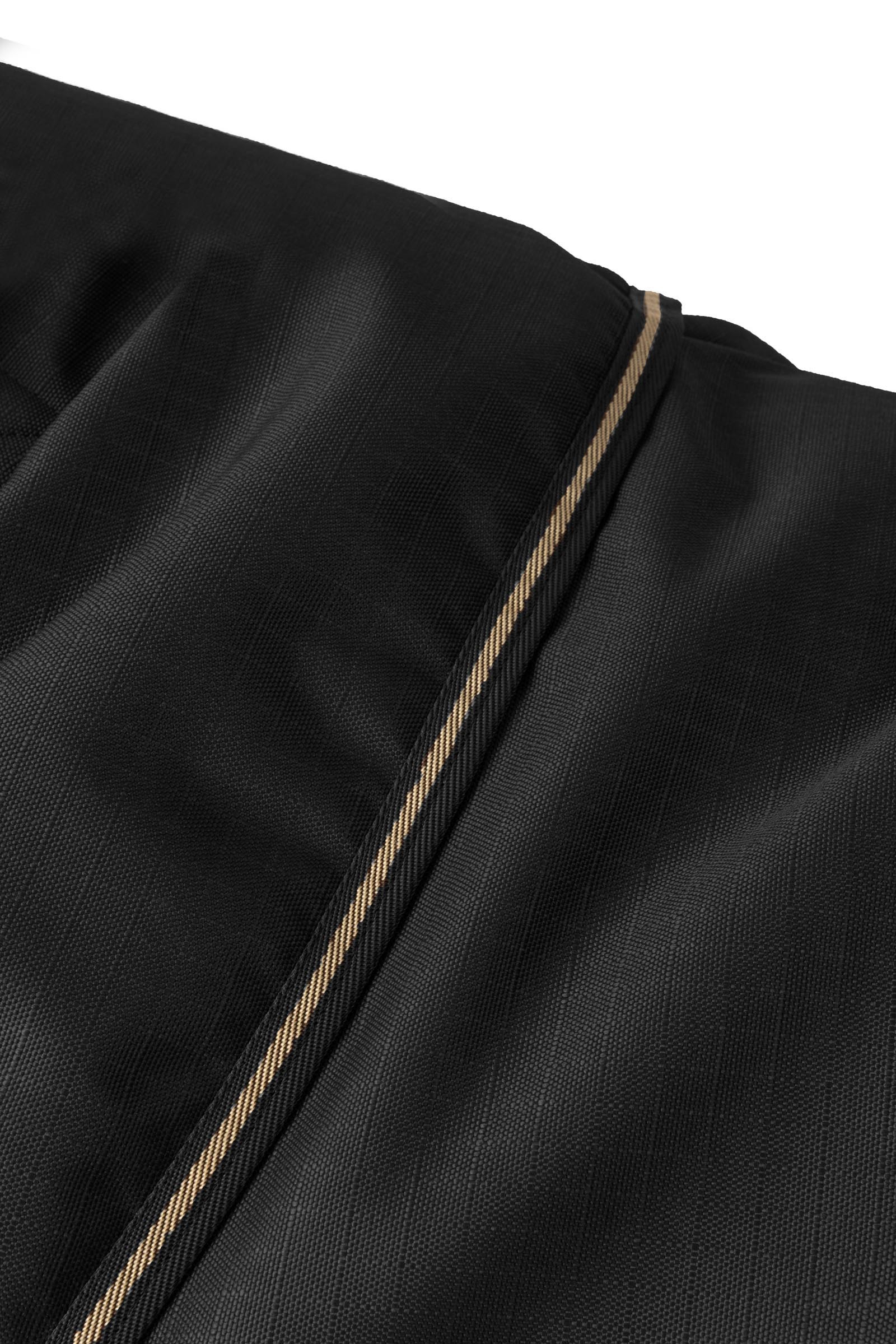 Horze 1200D utet&auml;cke med avtagbar halsdel, 200 g