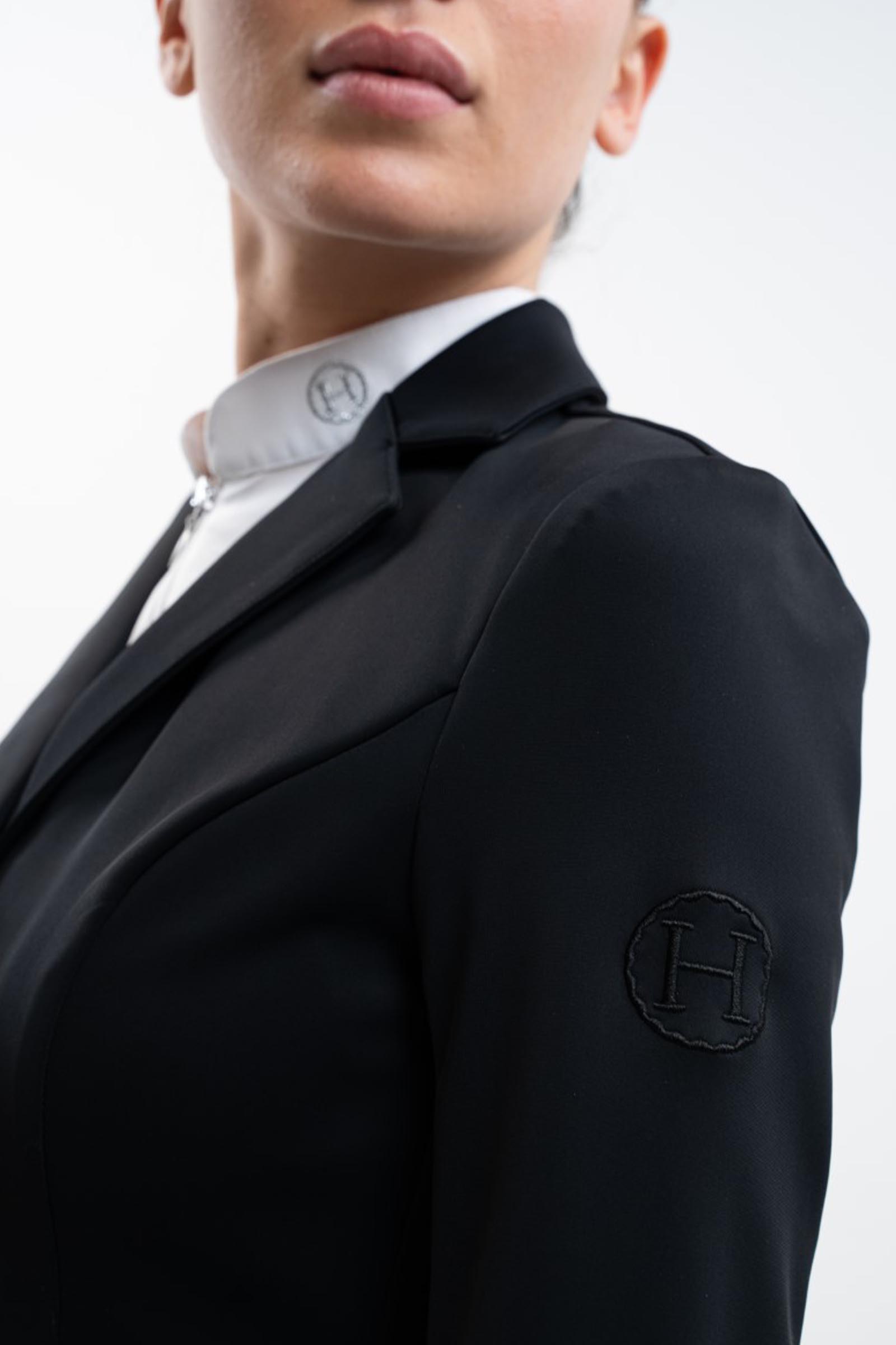 Harcour Jismy dam t&auml;vlingskavaj