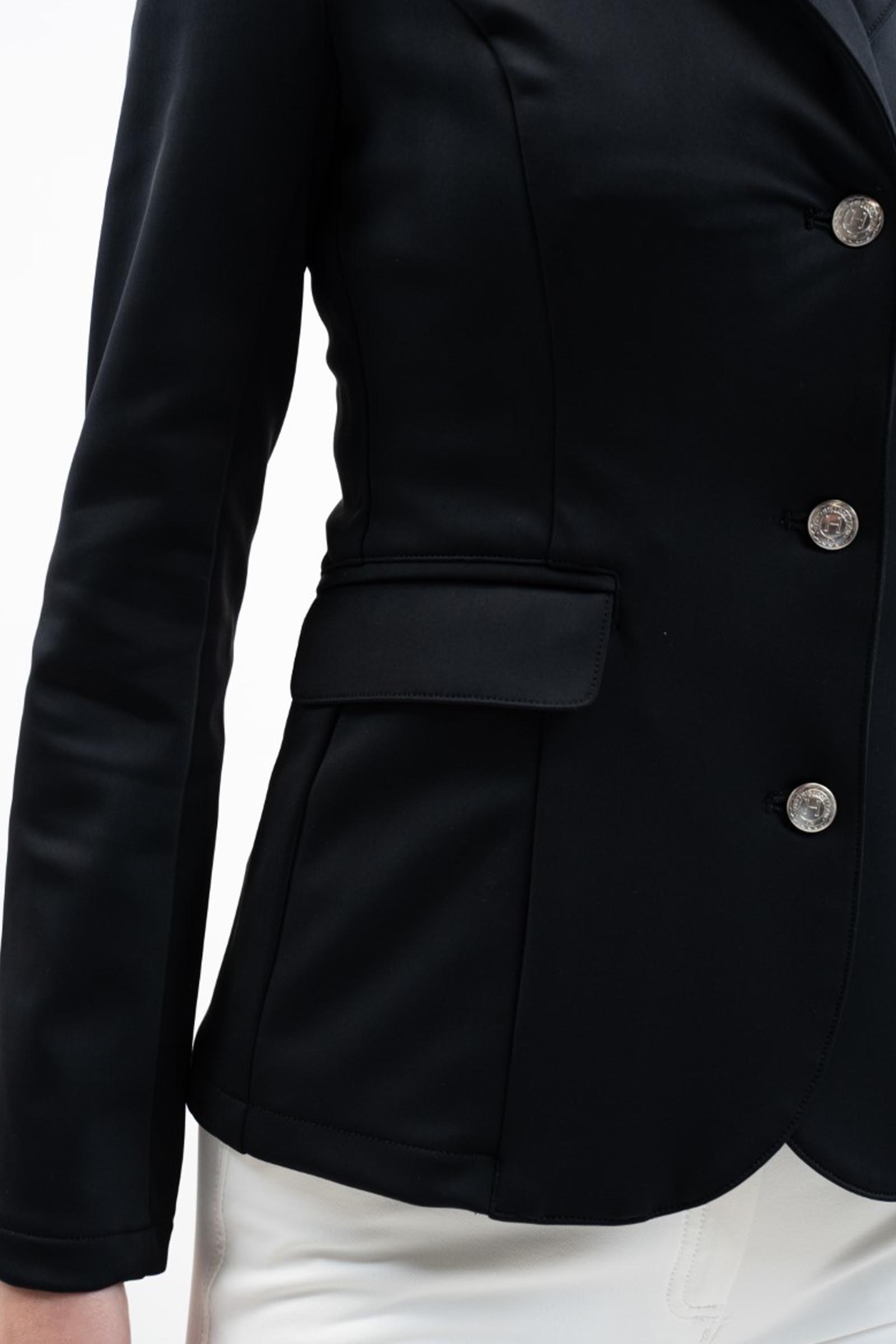 Harcour Jismy dam t&auml;vlingskavaj