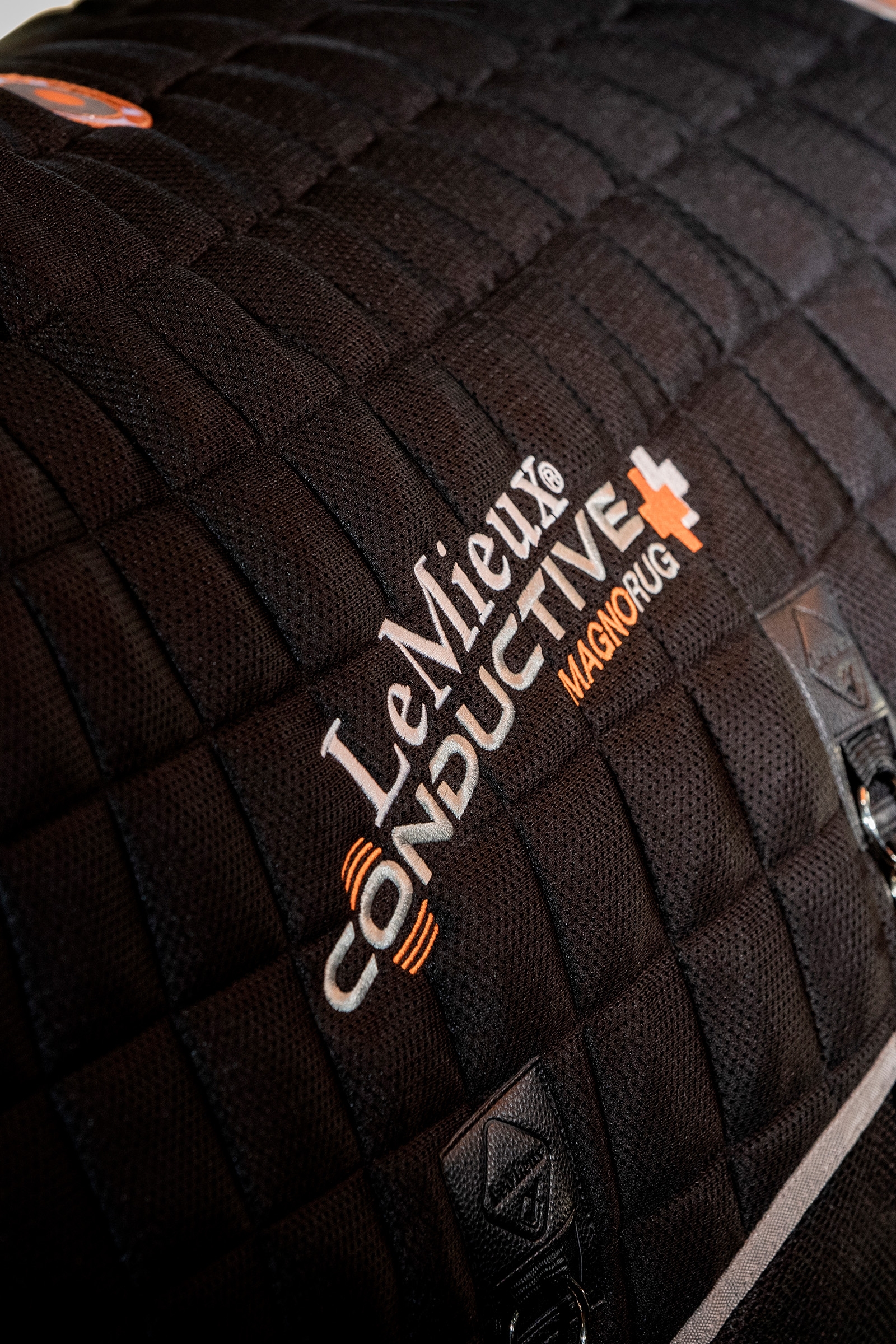 LeMieux Conductive MagnoRug Magnetterapitäcke