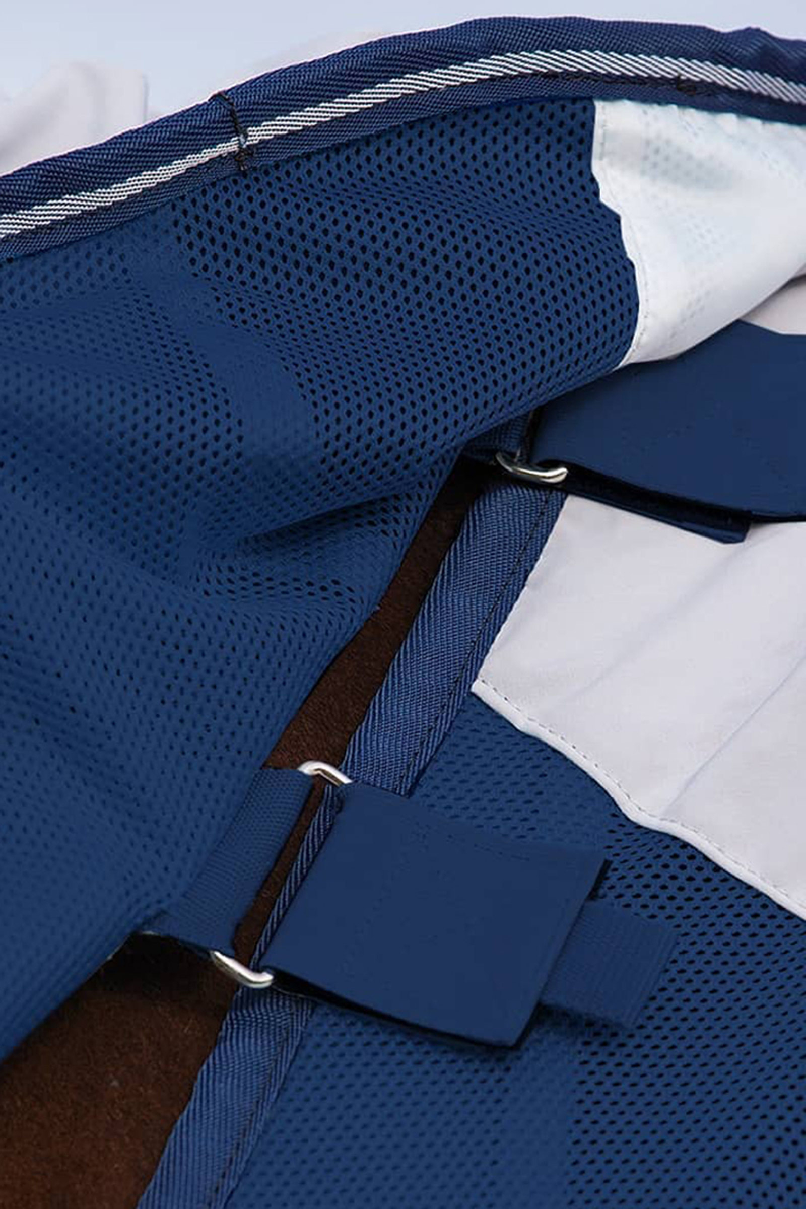 Horseware Rambo Summer Series utetäcke med liner och avtagbar halsdel, 100g