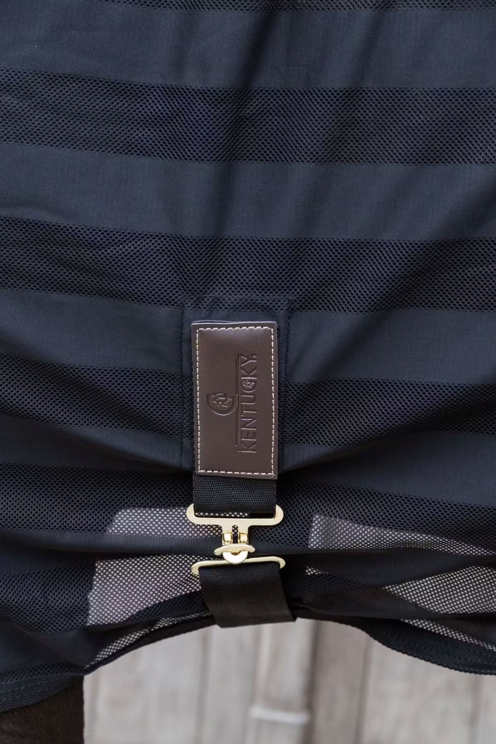 Kentucky Horsewear l&auml;tt randigt flugt&auml;cke i mesh