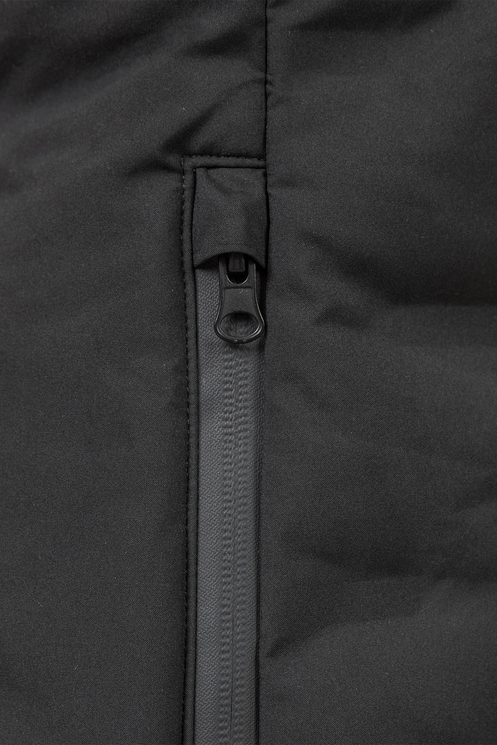 Back on Track Katla Pufferväst Med Värme