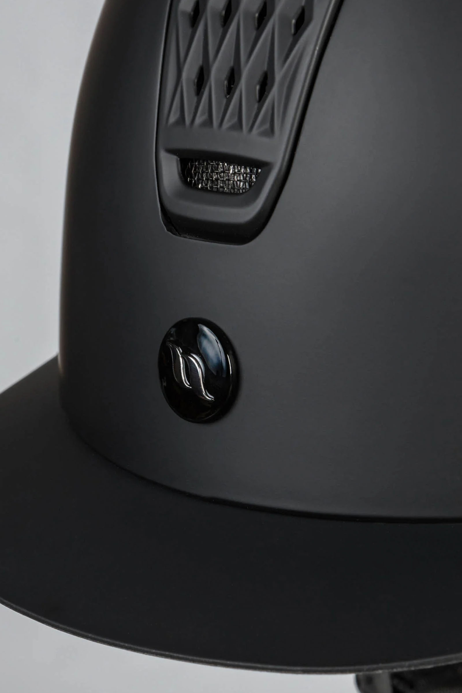 Back on Track Silves ridhjälm med slät ovandel