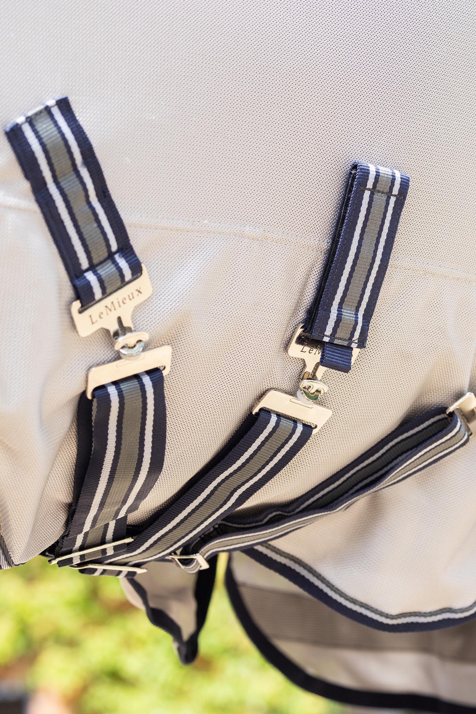 LeMieux Arika Armour-Tek flugt&auml;cke med avtagbar hals