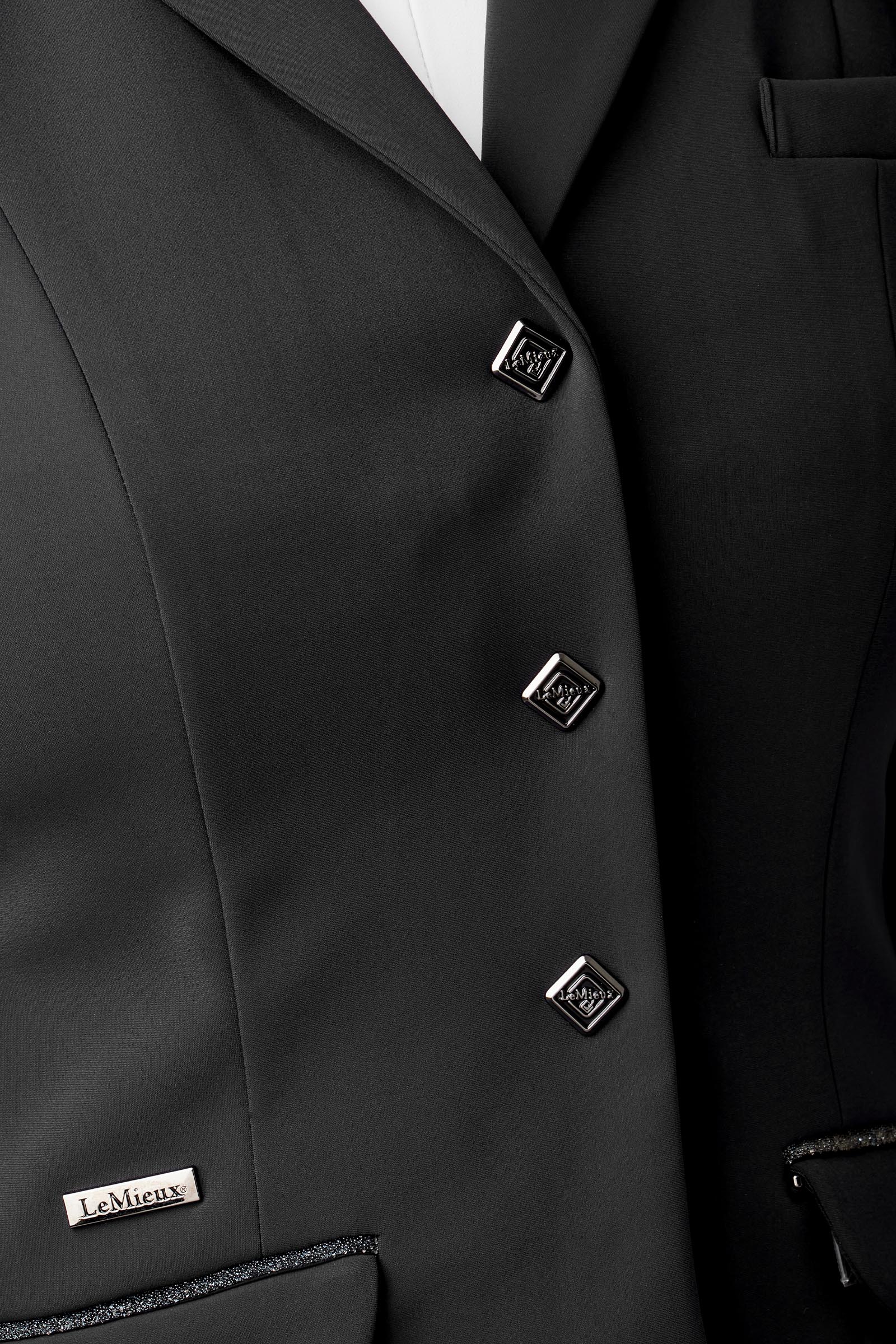 LeMieux Dynamiqu&eacute; t&auml;vlingskavaj dam