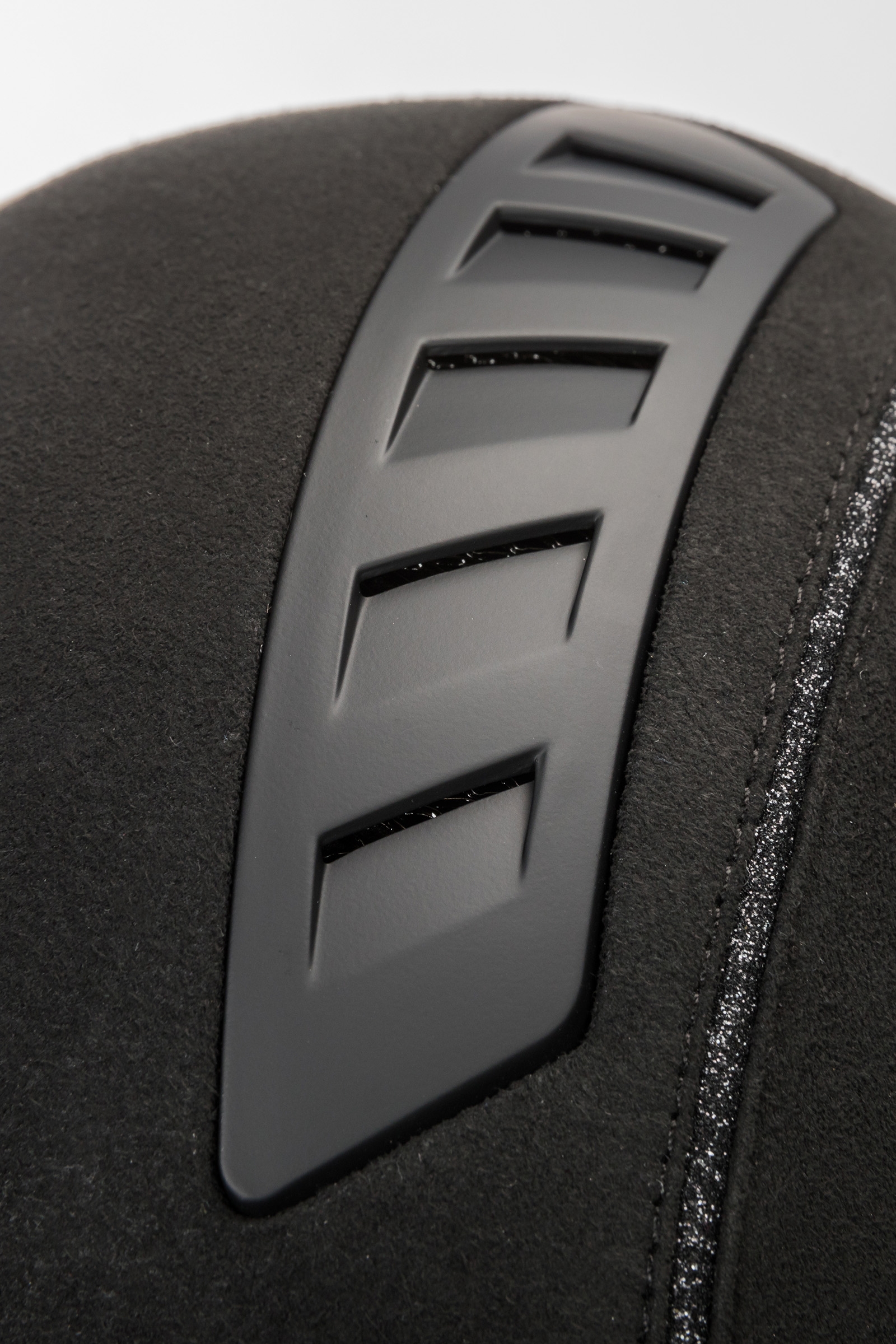 Back on Track EQ3 MIPS ridhj&auml;lm med mikrofiber