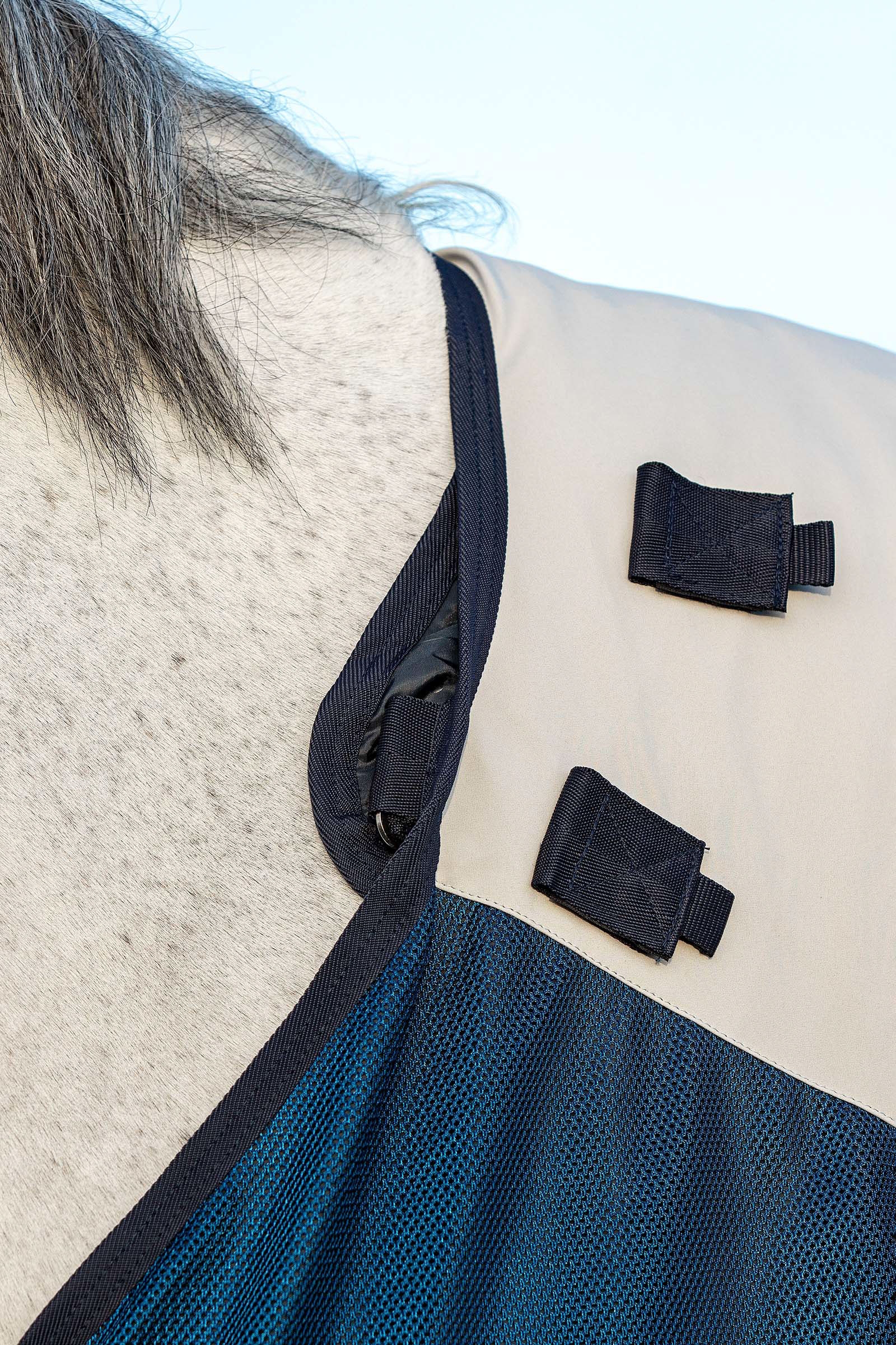 Horseware Rambo Summer Series utetäcke med liner och avtagbar halsdel, 100g