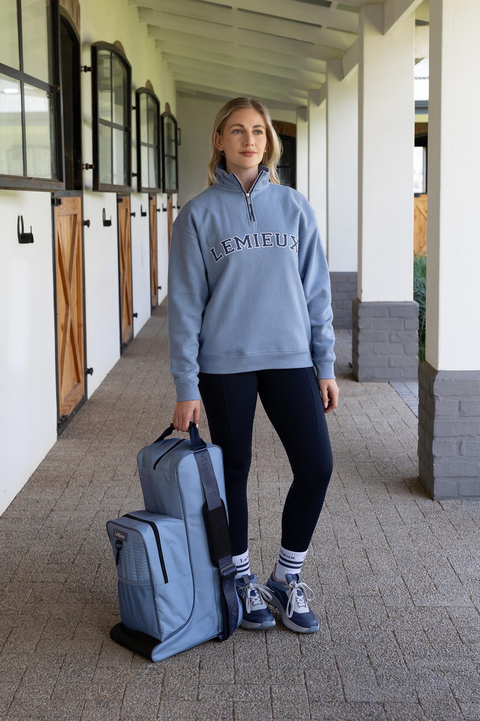 LeMieux st&ouml;vel och hj&auml;lmv&auml;ska