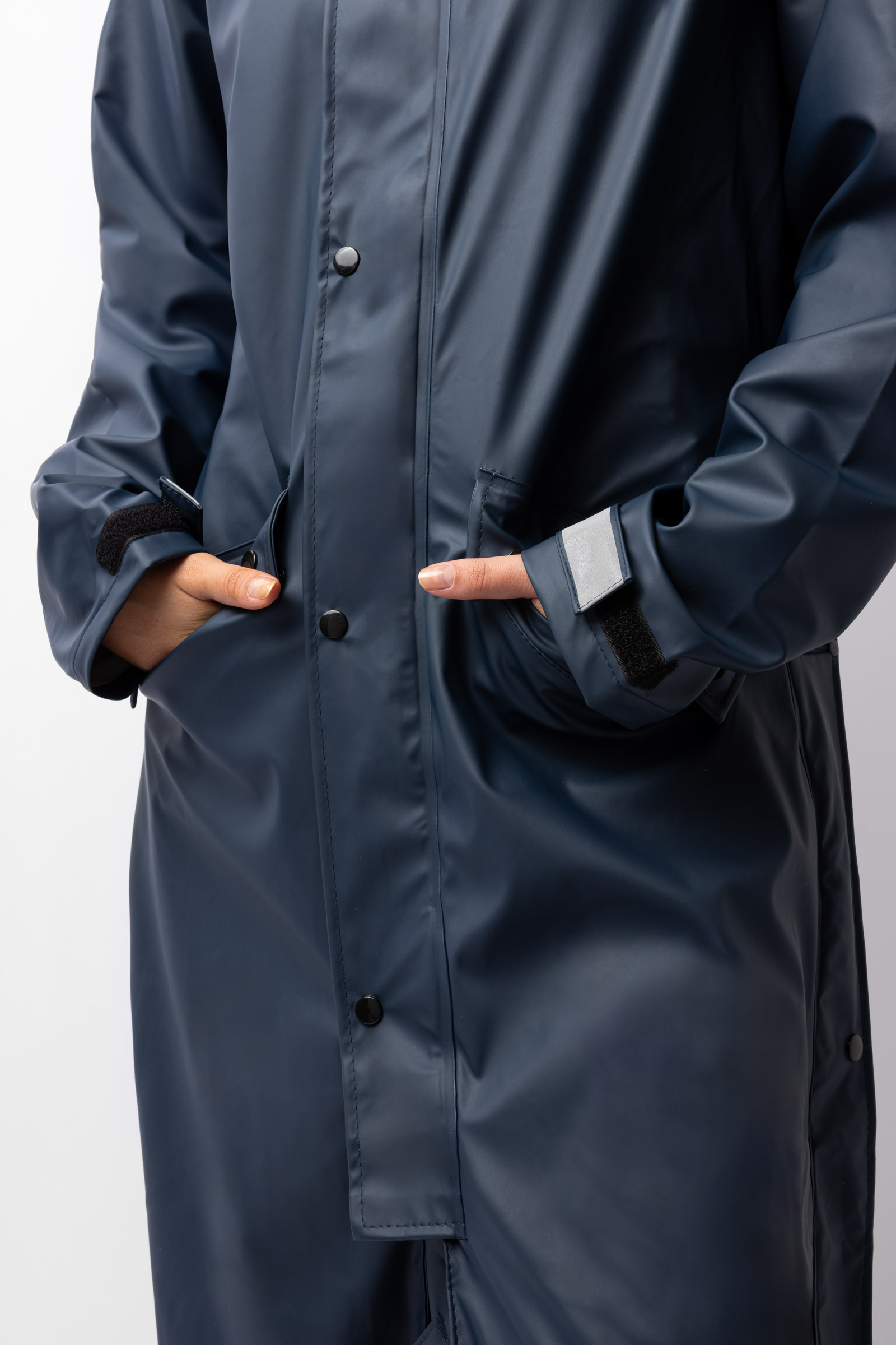 Horze Hazel l&aring;ng damregnjacka med slitsar