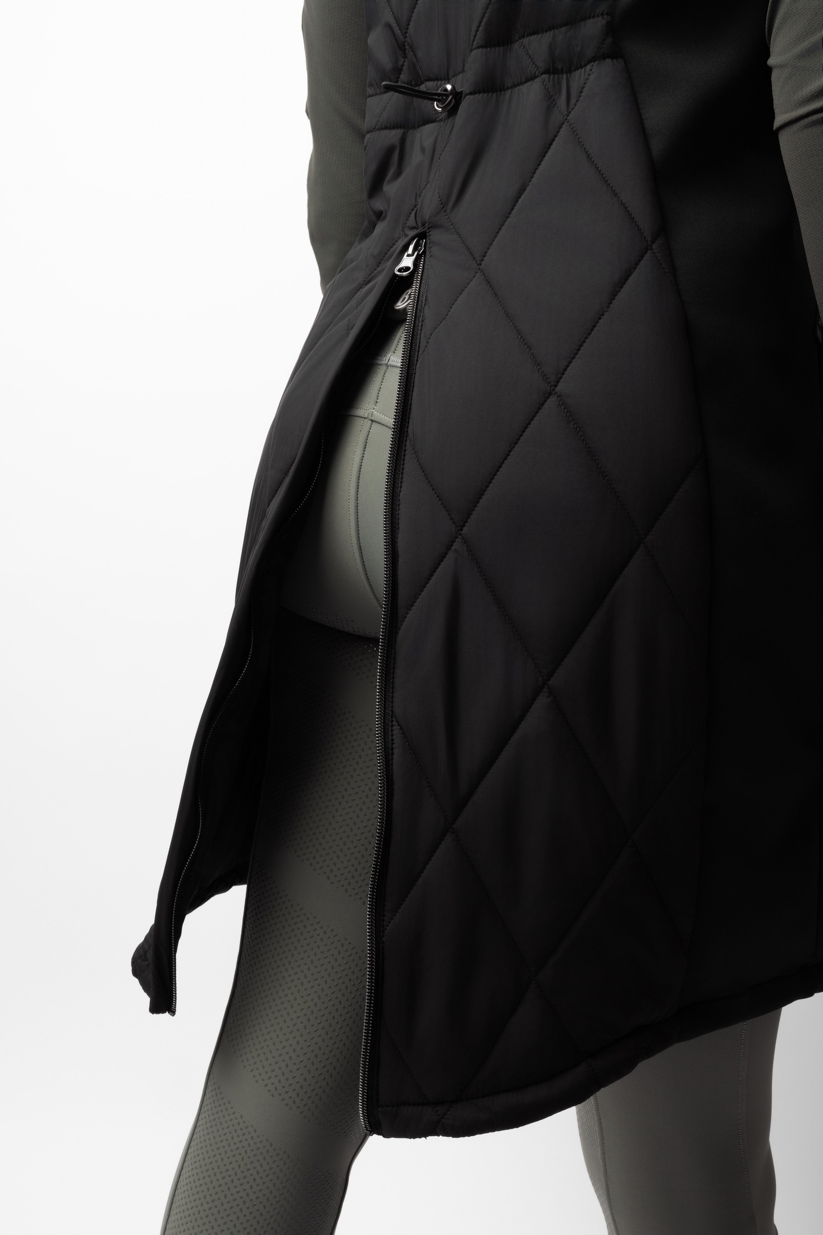 B Vertigo Agnetha l&aring;ng vadderad v&auml;st f&ouml;r dam  