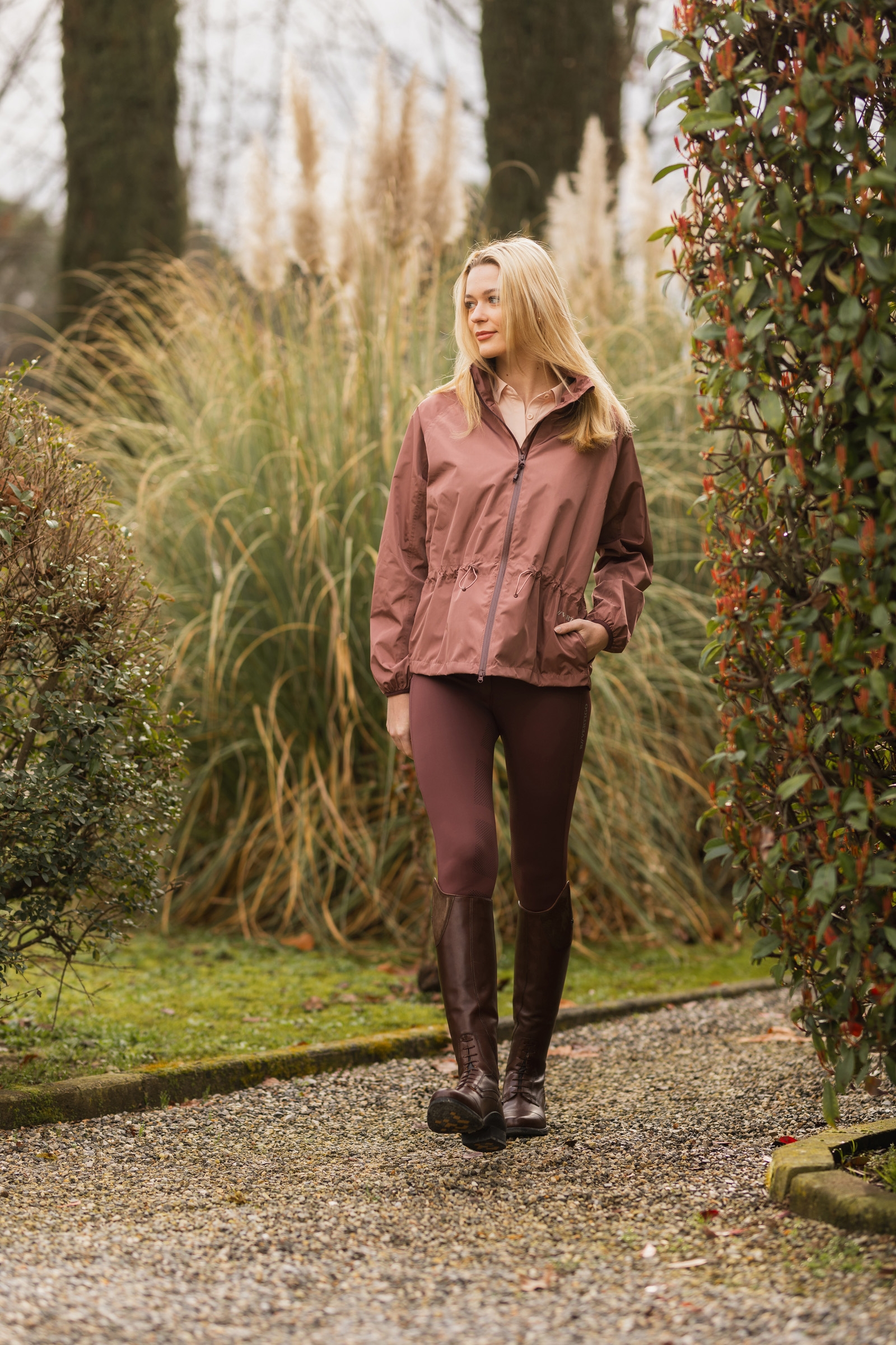 B Vertigo Kristina vattentät ridjacka, damstorlek