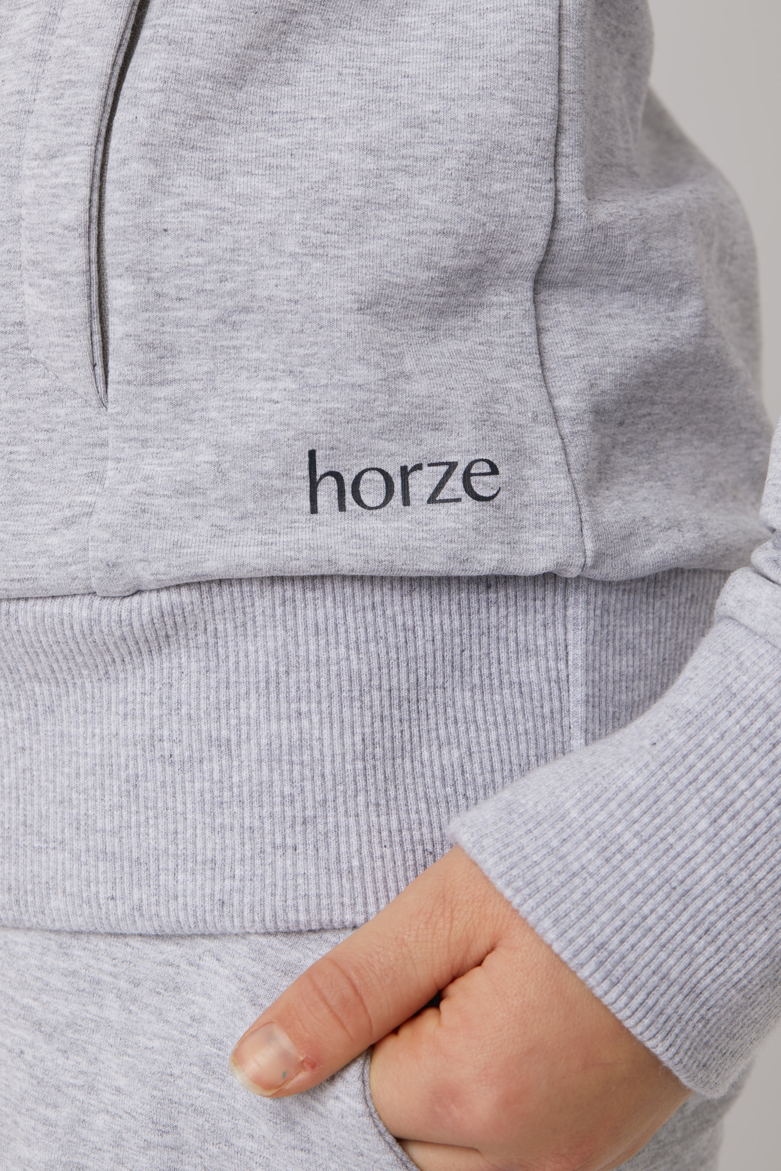 Horze Emmie sweatshirt tr&ouml;ja i ekologisk bomull f&ouml;r barn