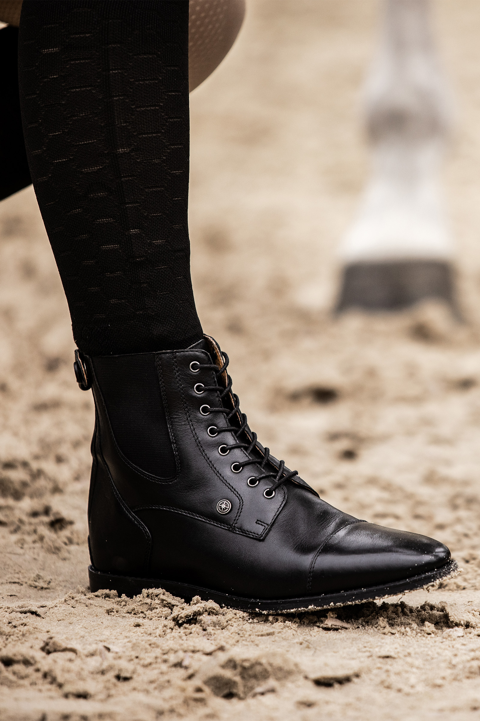 Suedwind Florentina Jodhpur Boots med sn&ouml;rning och dragkedja bak