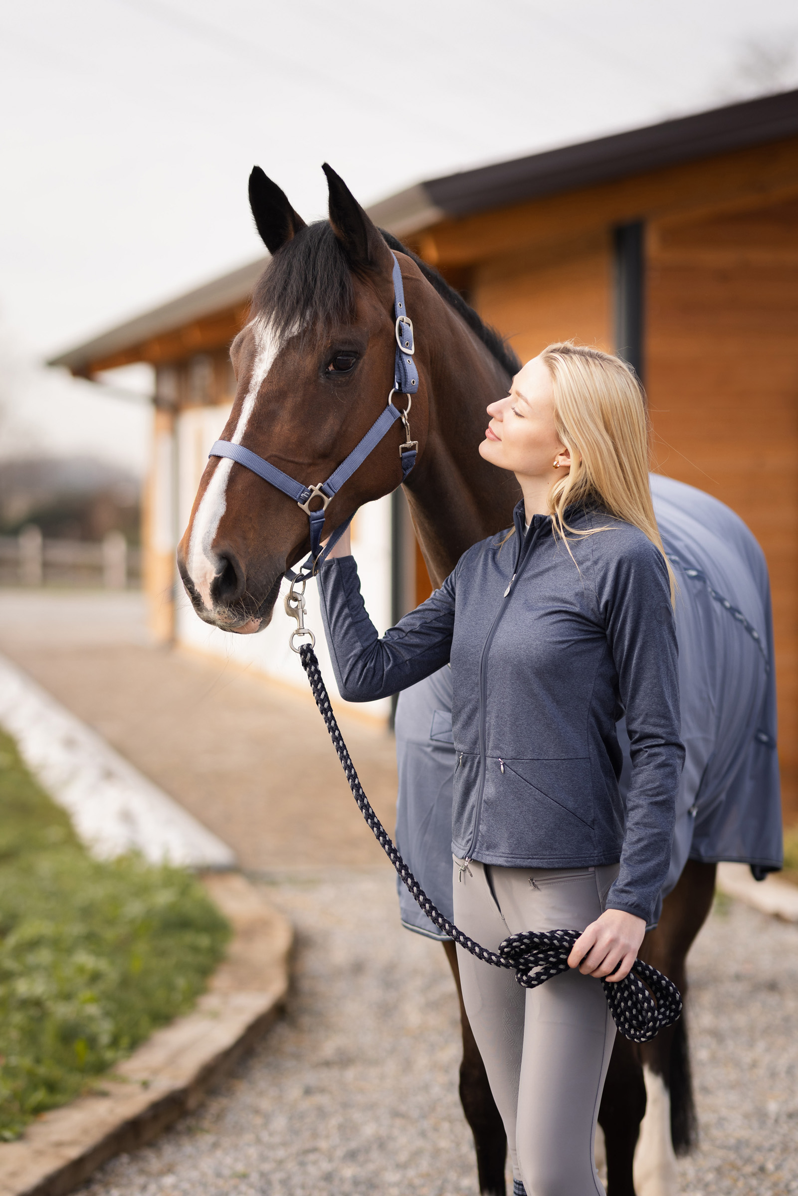 Horze Alice funktionell ridjacka f&ouml;r tr&auml;ning, damstorlek