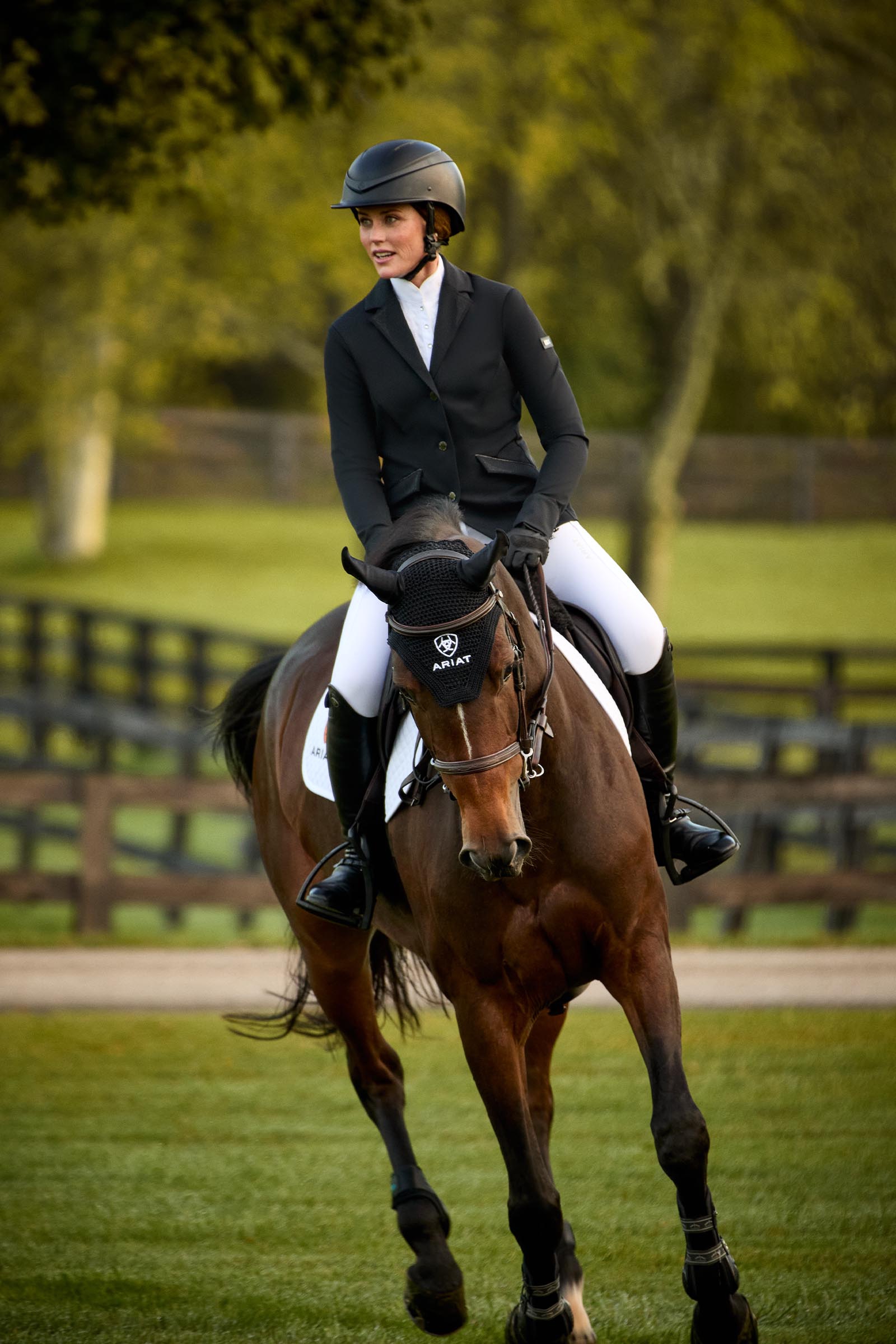 Ariat Meridian X damtävlingskavaj