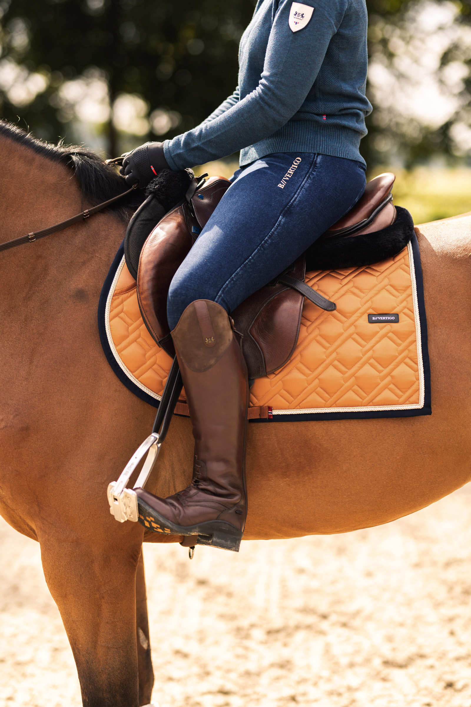 B Vertigo Evolve hoppschabrak med glidh&auml;mmande kudde