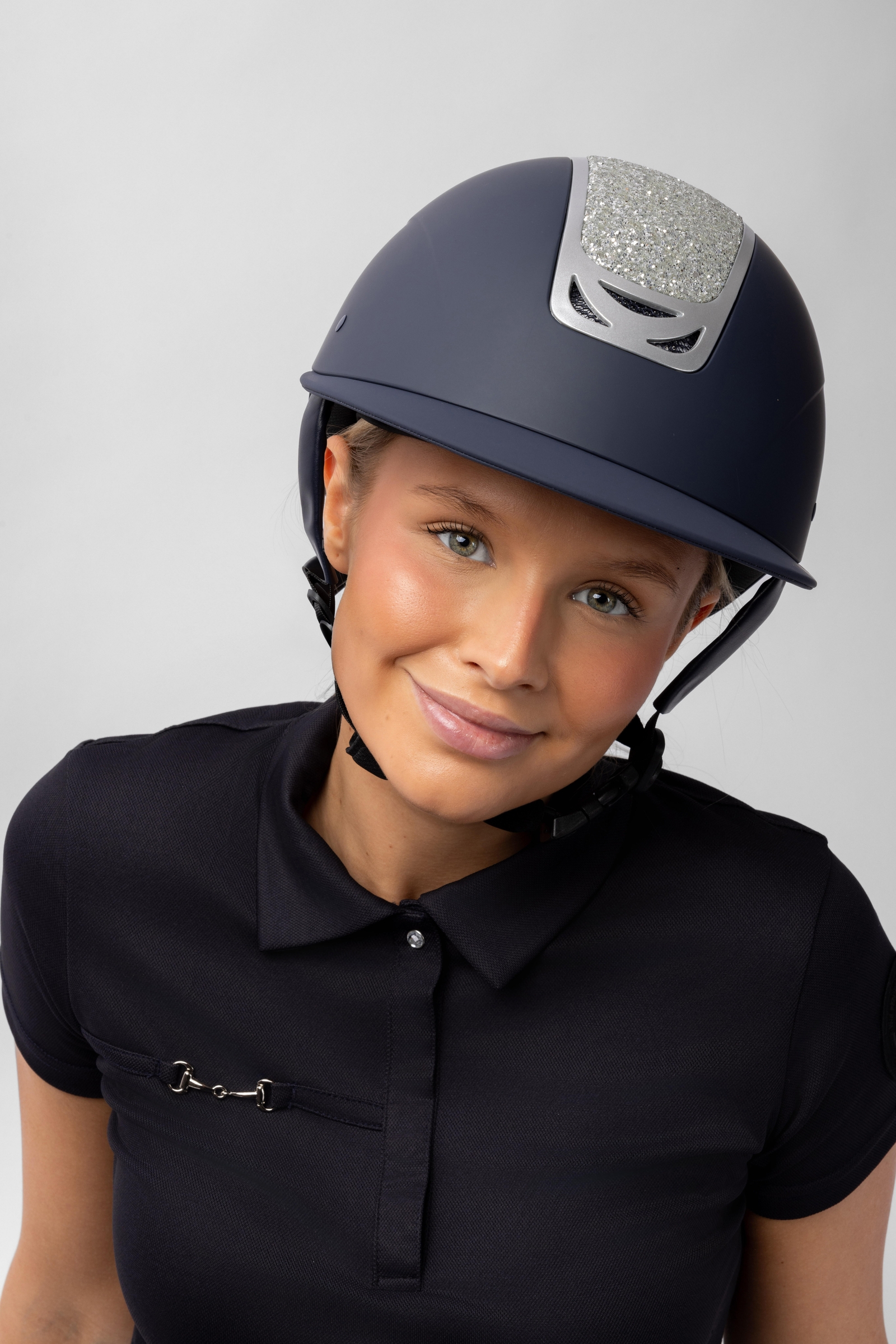 Horze Arix II ridhj&auml;lm med kristallprydnad