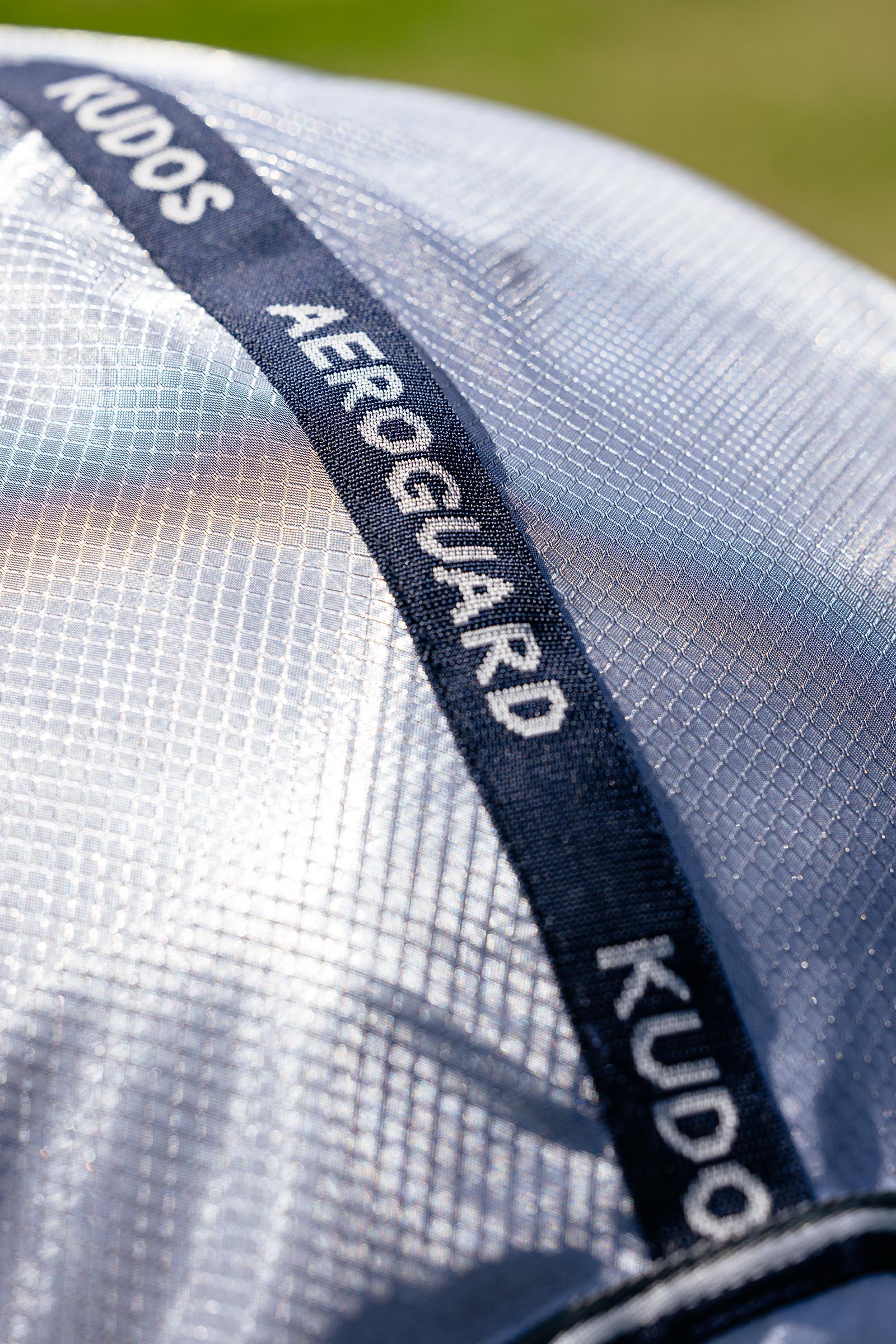 LeMieux Kudos AeroGuard flugt&auml;cke med avtagbar hals