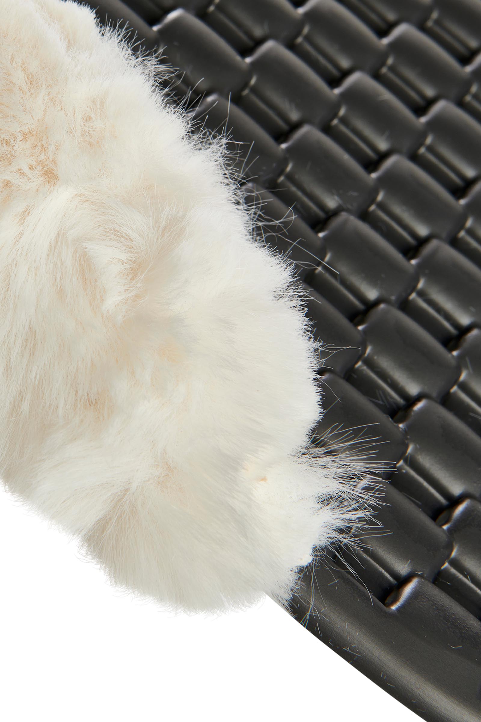 Acavallo Pad Piuma Respira med syntetisk f&aring;rskinn, utsk&auml;rning, EVA, plan  